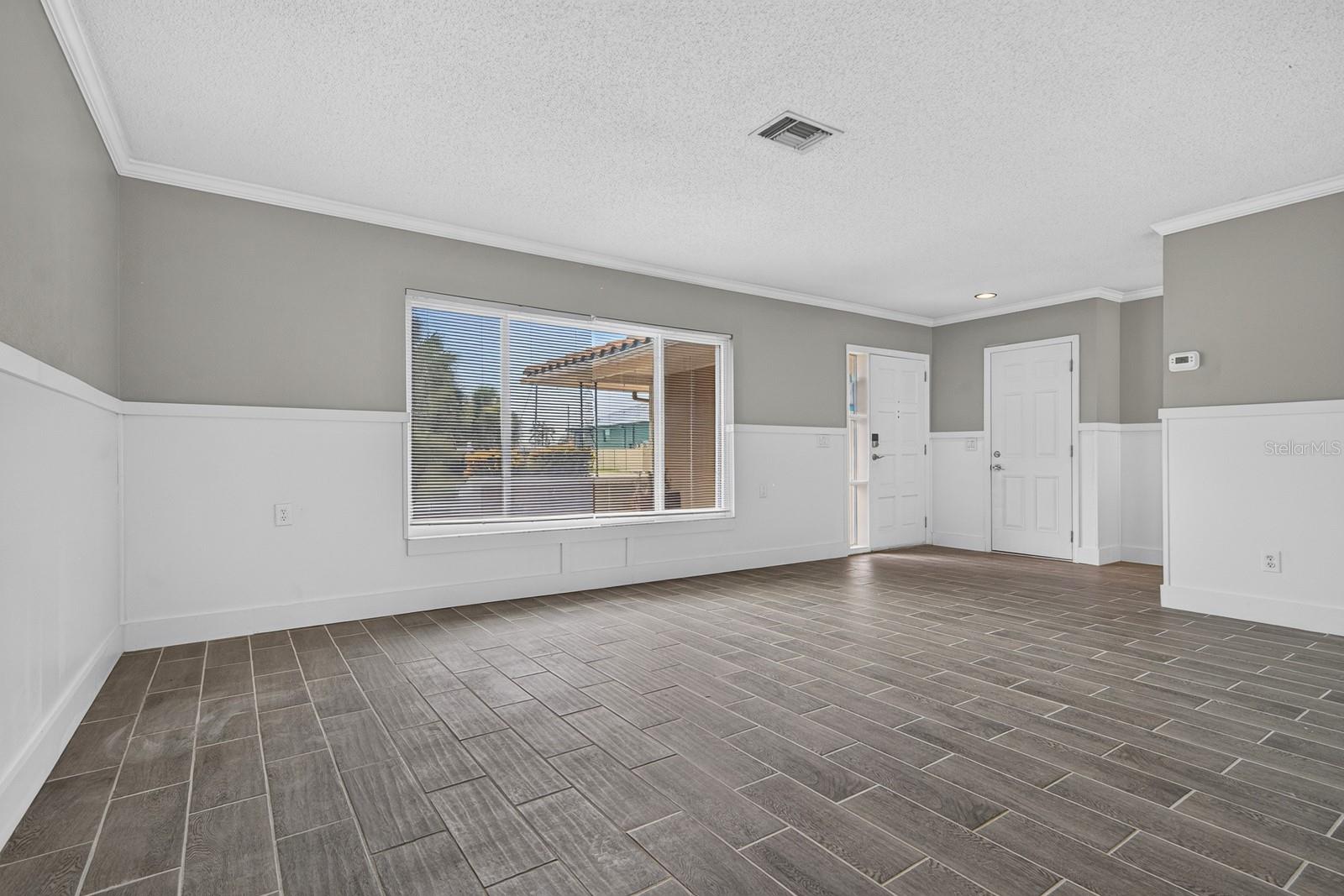 FLORAMAR SEC C-8 - Residential