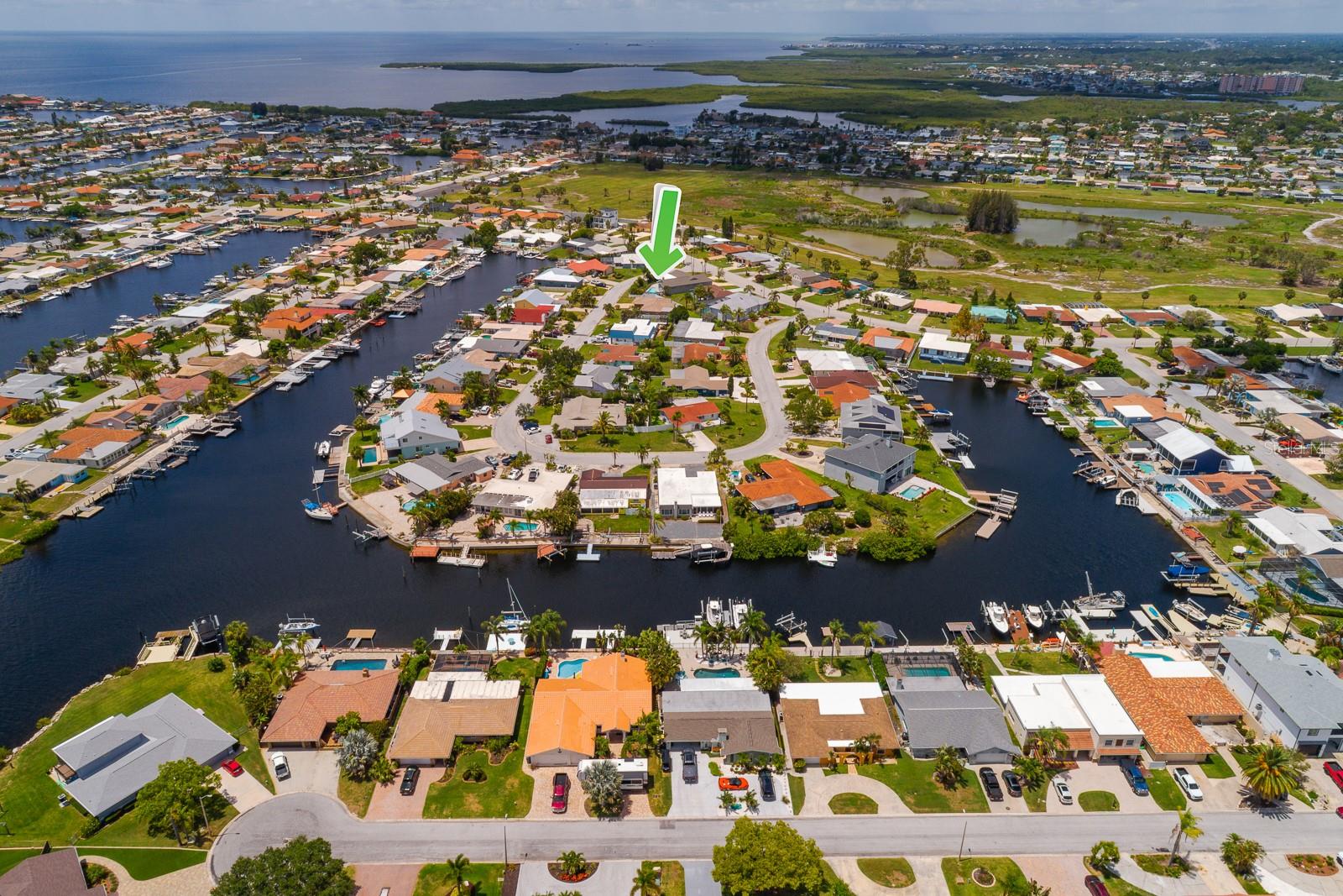FLORAMAR SEC C-8 - Residential