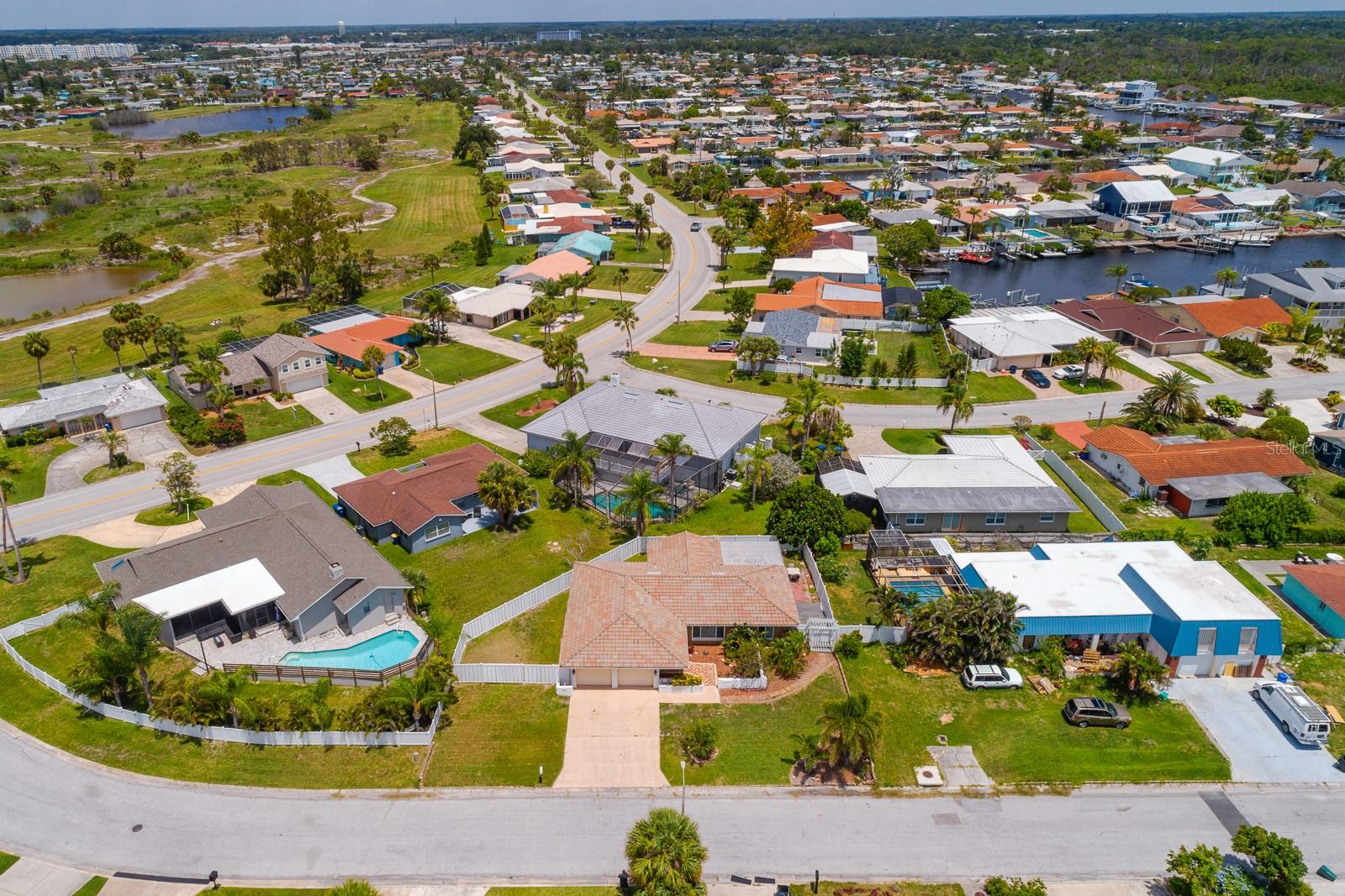 FLORAMAR SEC C-8 - Residential