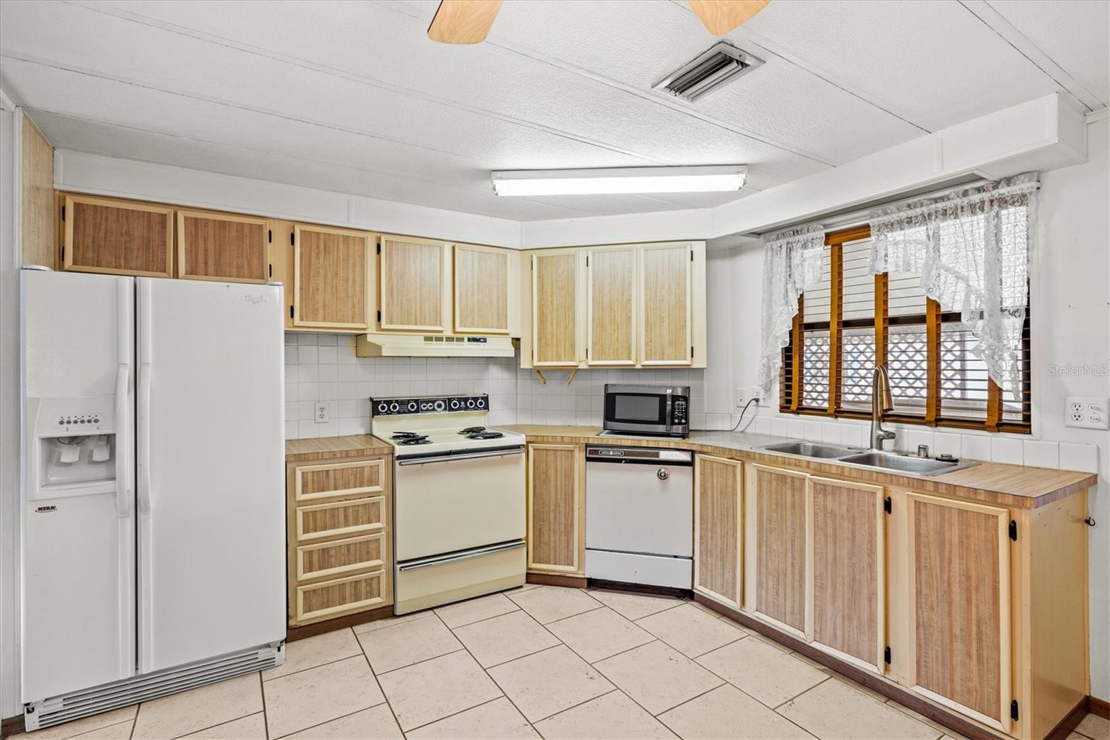 WESTWINDS VILLAGE CO-OP - Residential