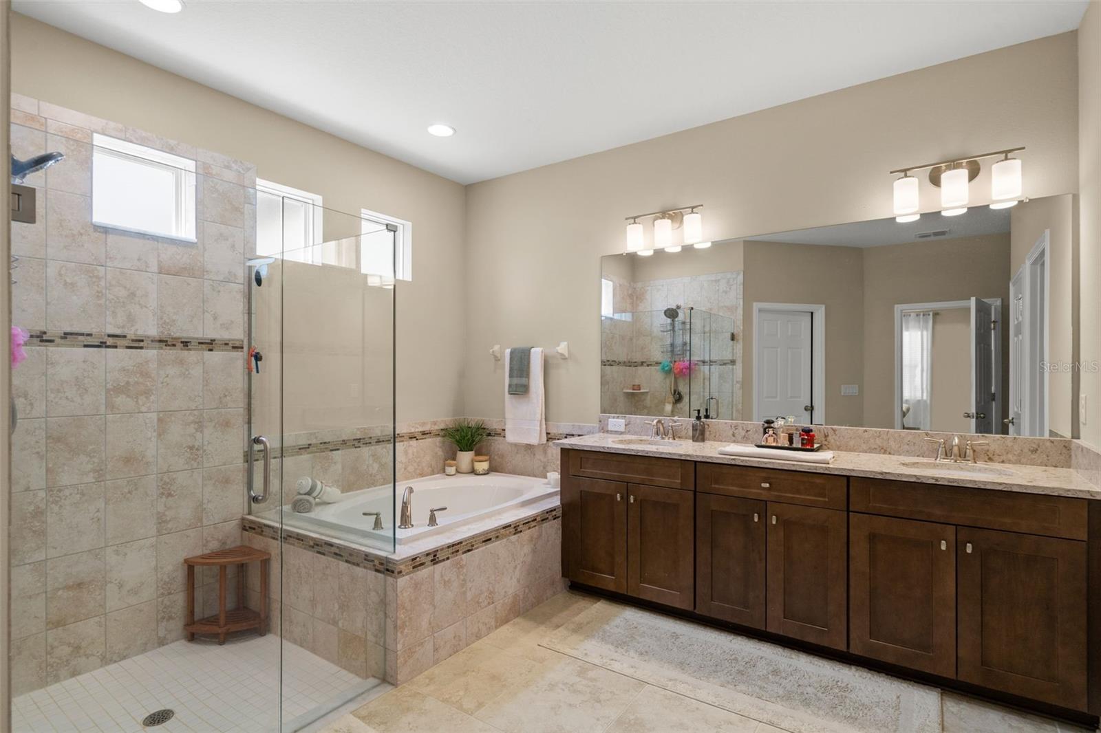 C87 | BERRY BAY SUBDIVISION VILLAGE M - Residential