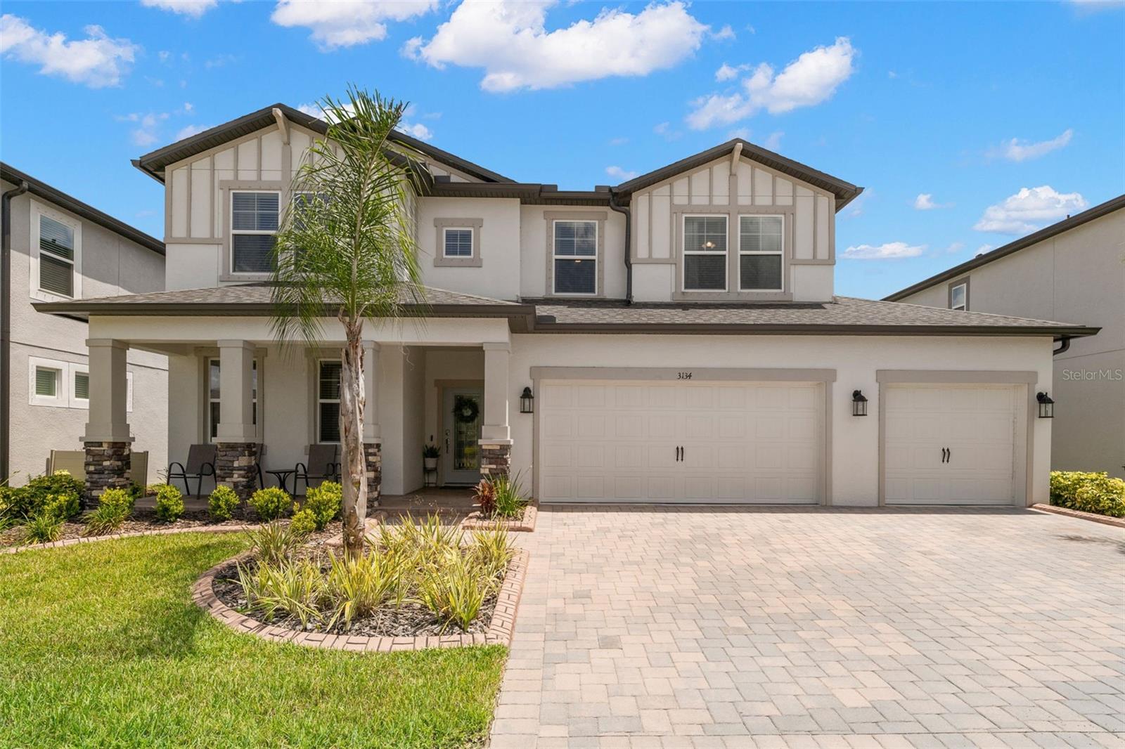 C87 | BERRY BAY SUBDIVISION VILLAGE M - Residential