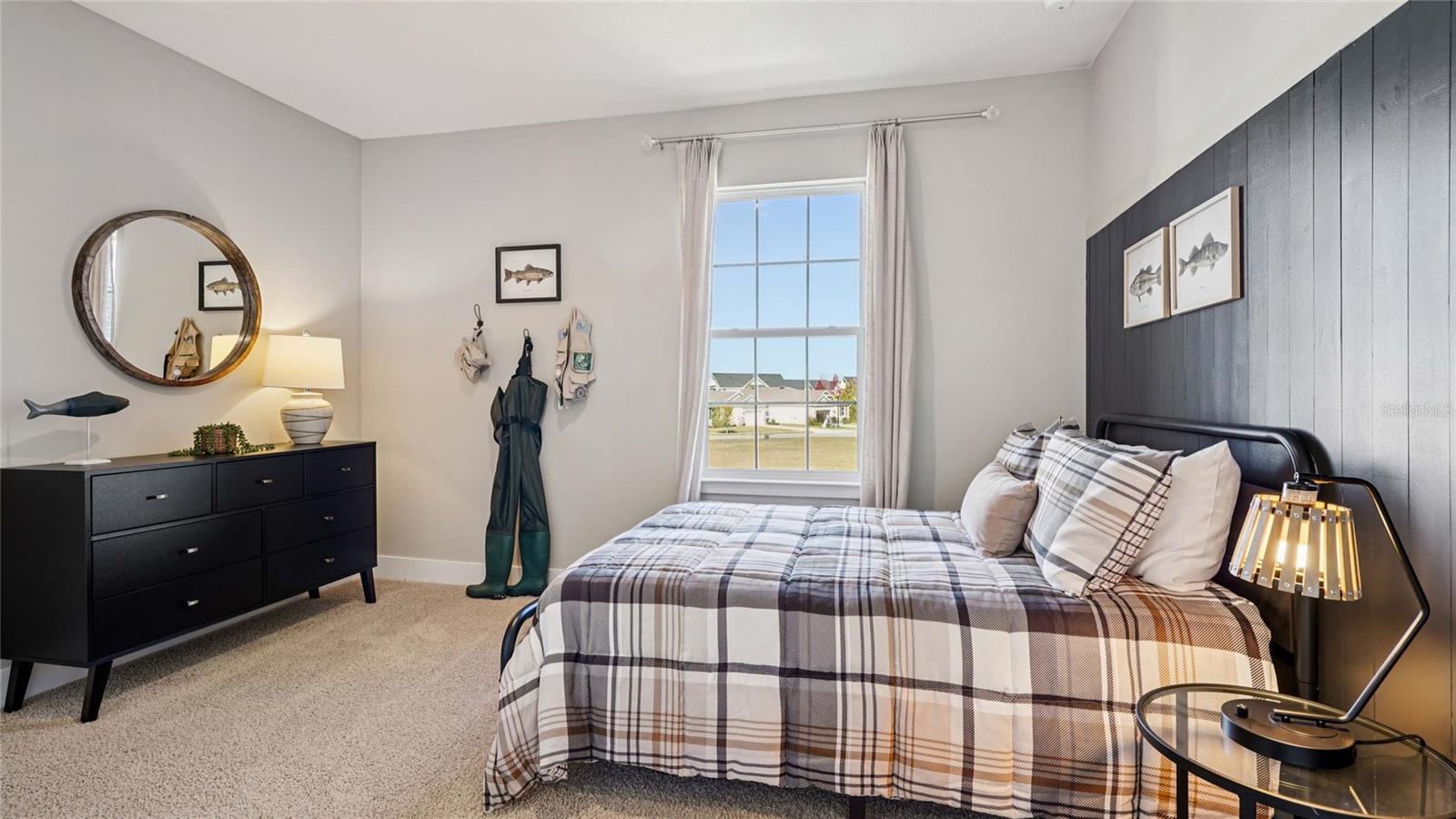 BUCHANAN TRAILS - Residential