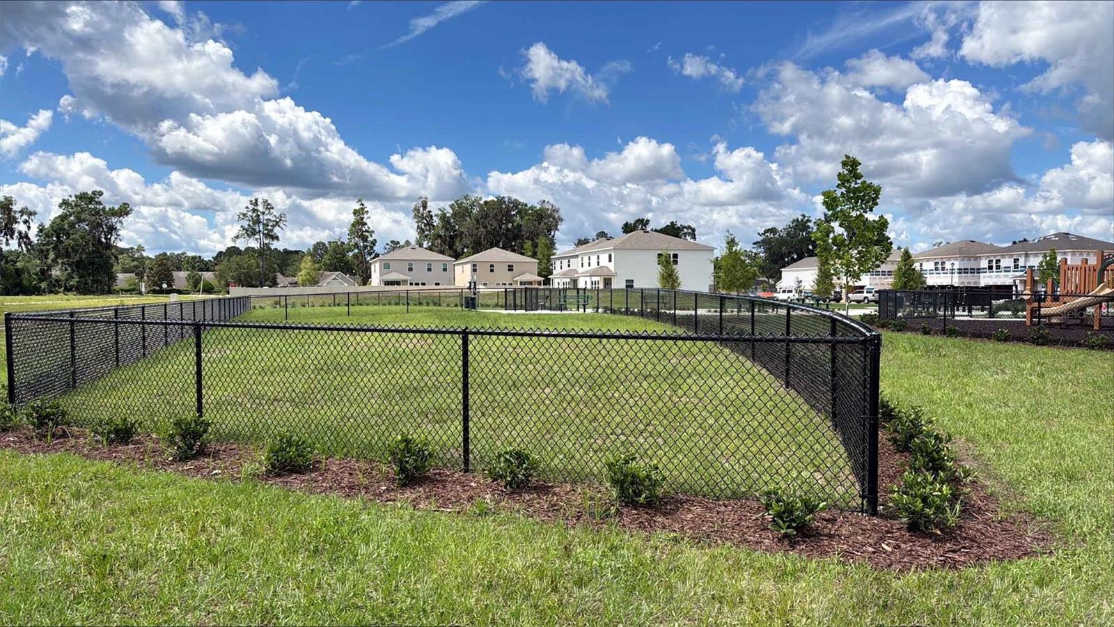 BUCHANAN TRAILS - Residential