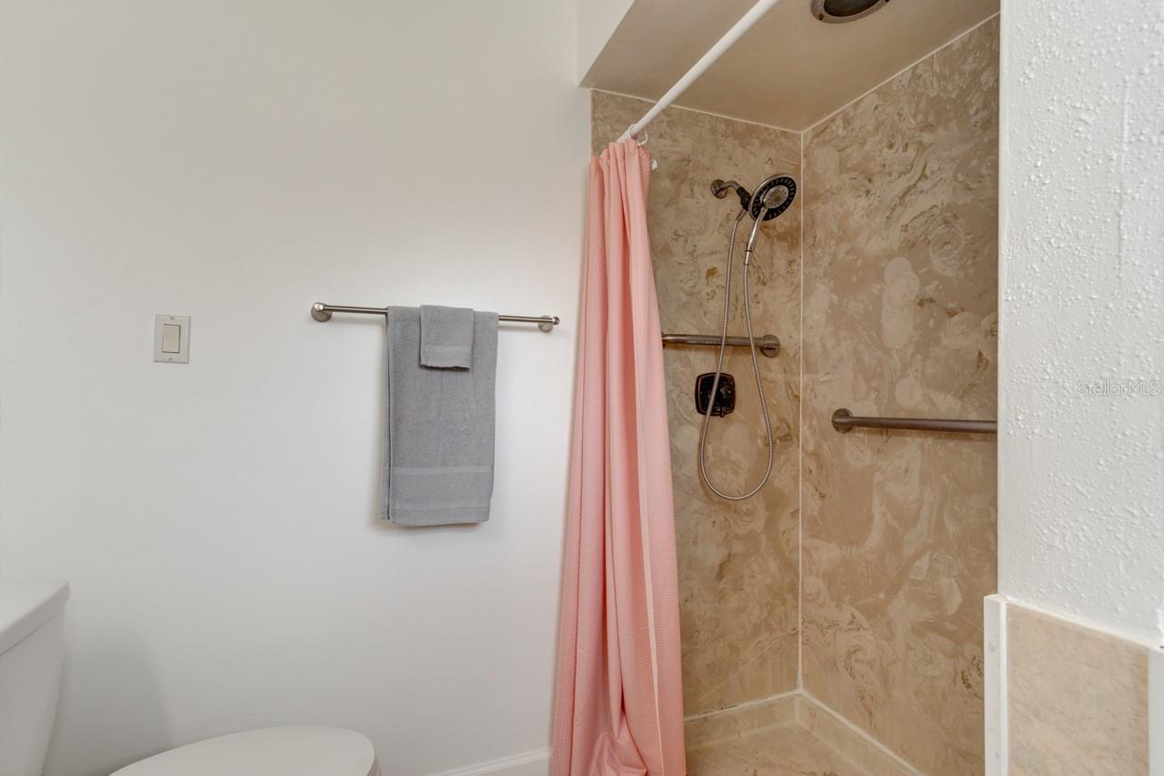 AQUA GOLF UNIT 02 UNREC 234 - Residential
