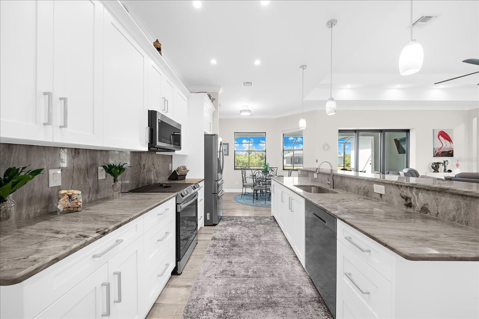 SOUTH GULF COVE - Residential