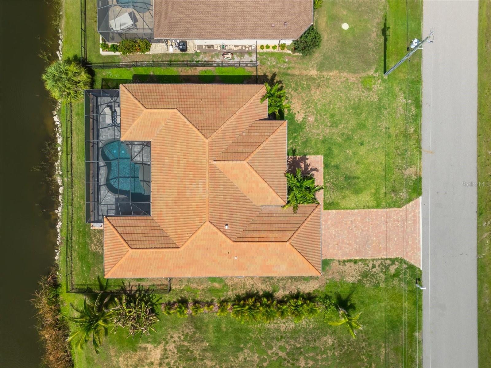 SOUTH GULF COVE - Residential