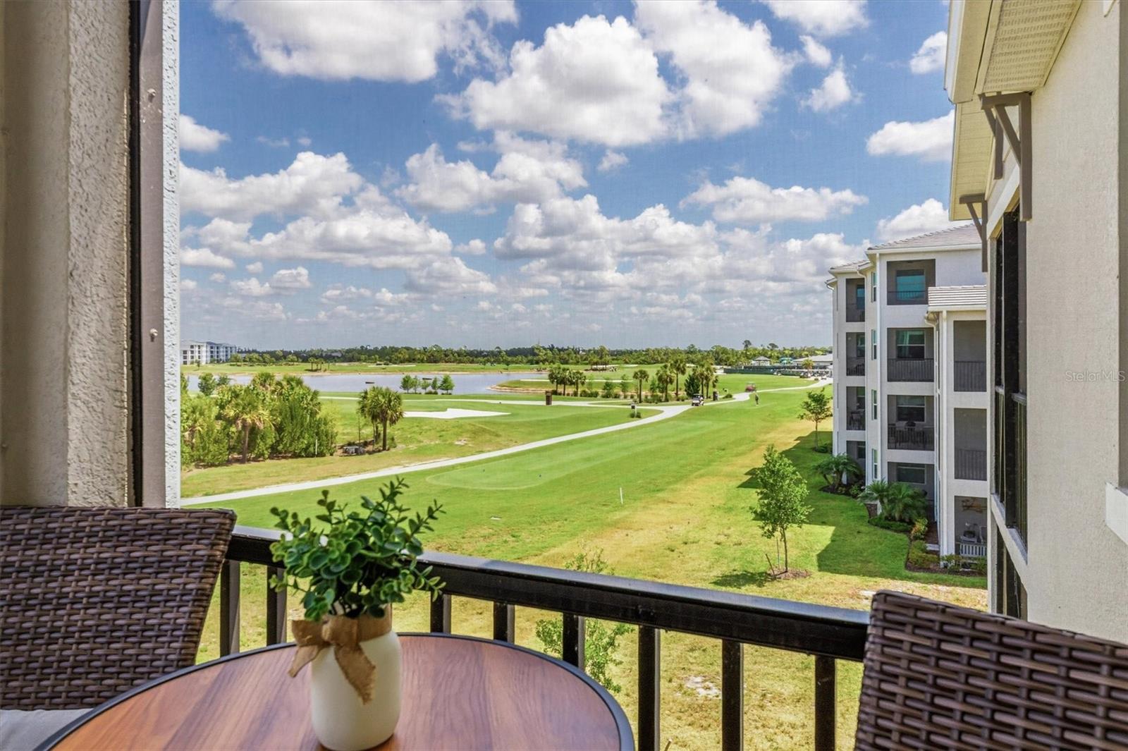 WELLEN PARK GOLF & COUNTRY CLUB - Residential