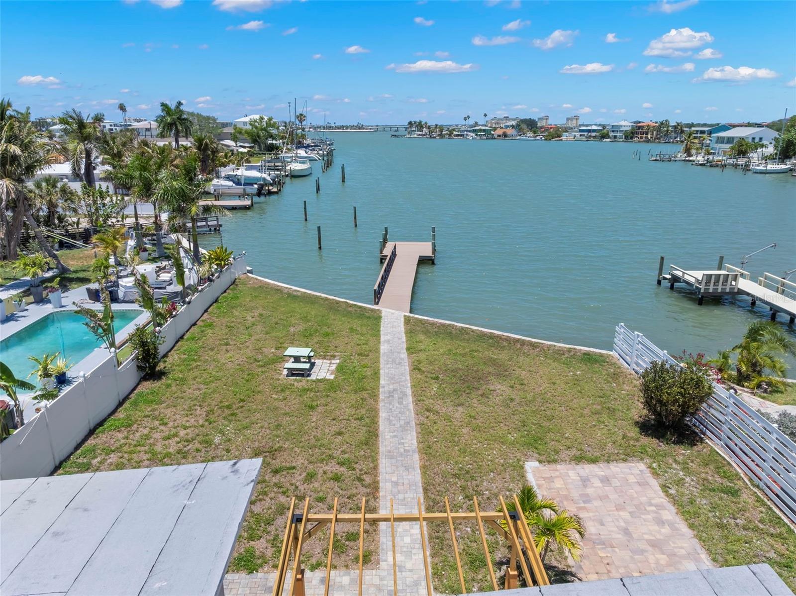 BAY POINT ESTATES - Residential