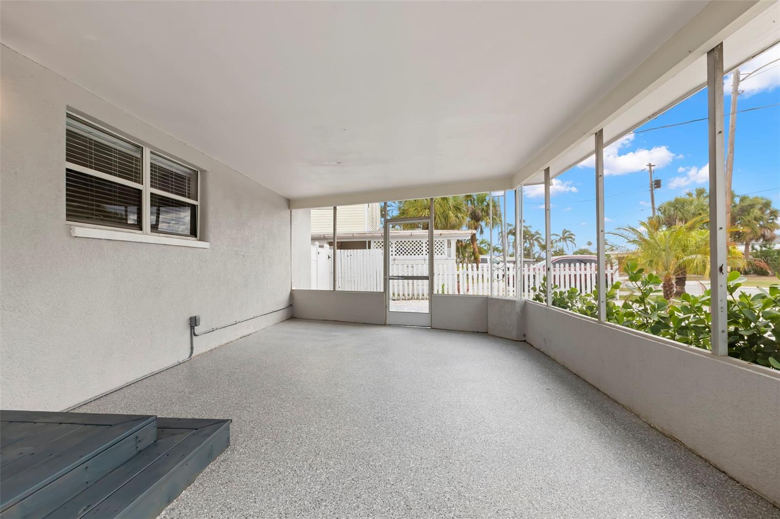BAY POINT ESTATES - Residential
