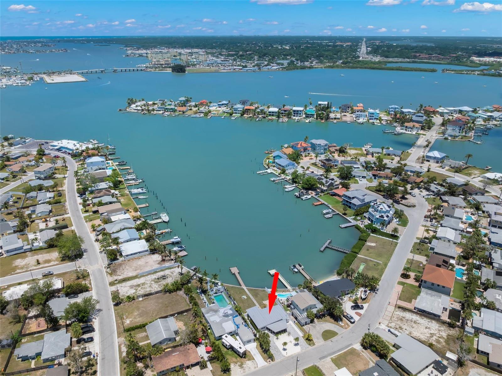 BAY POINT ESTATES - Residential