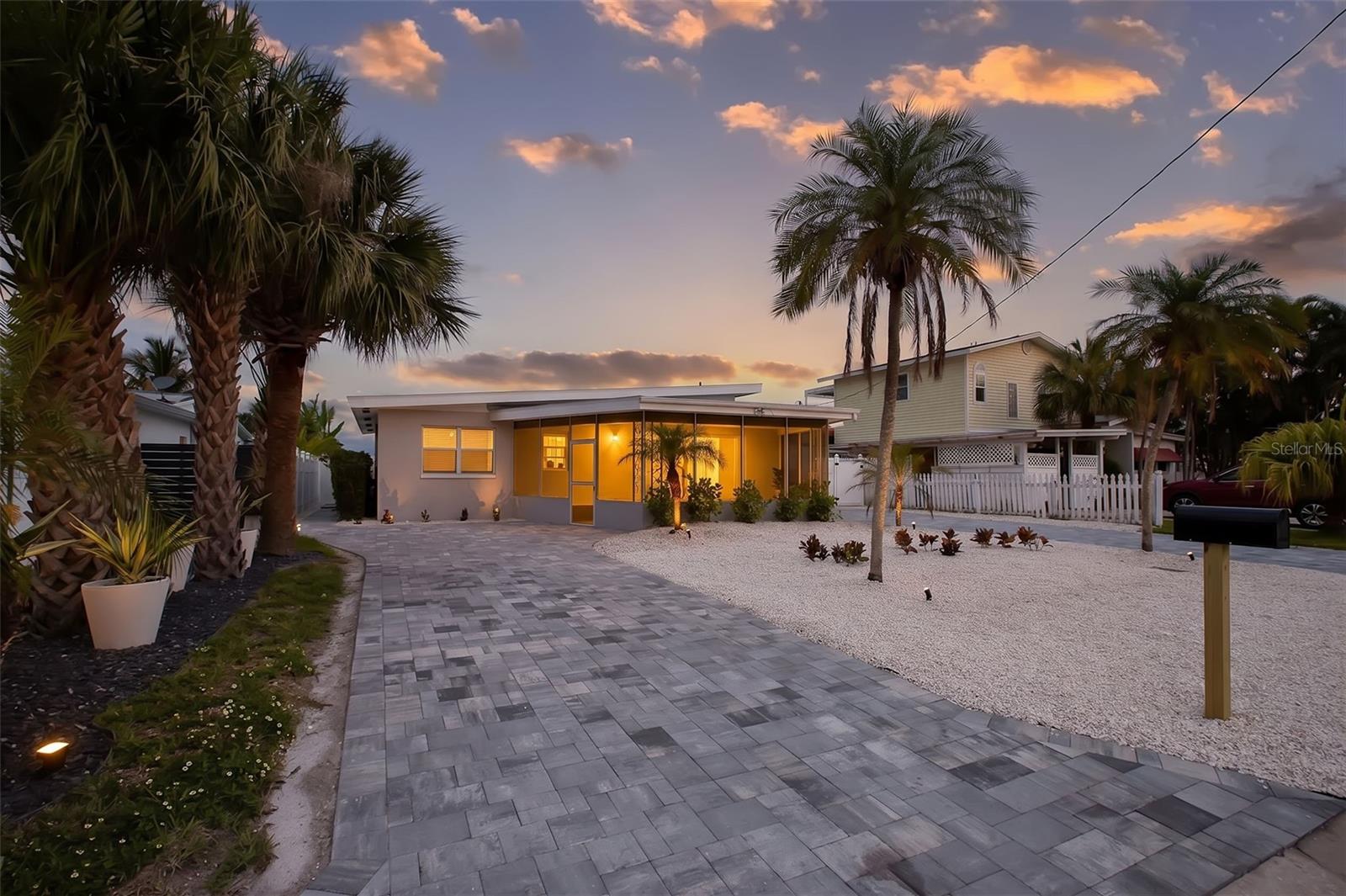 BAY POINT ESTATES - Residential