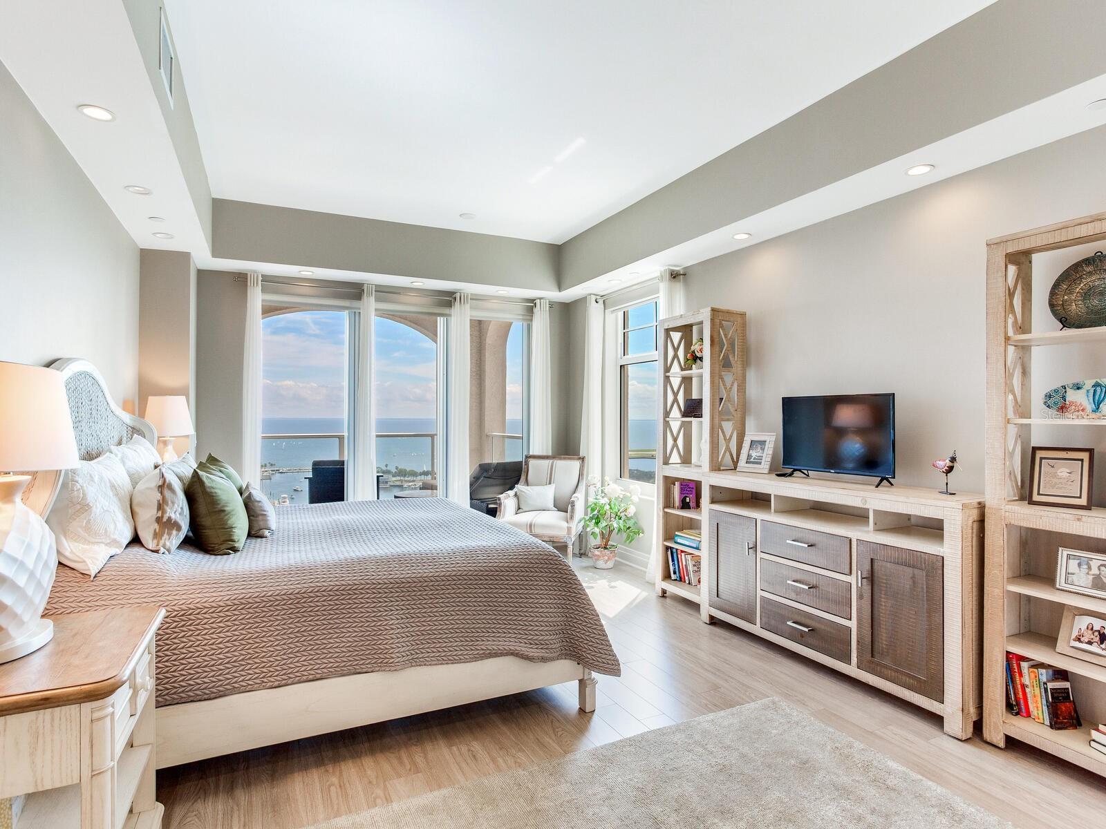 FLORENCIA CONDO - Residential