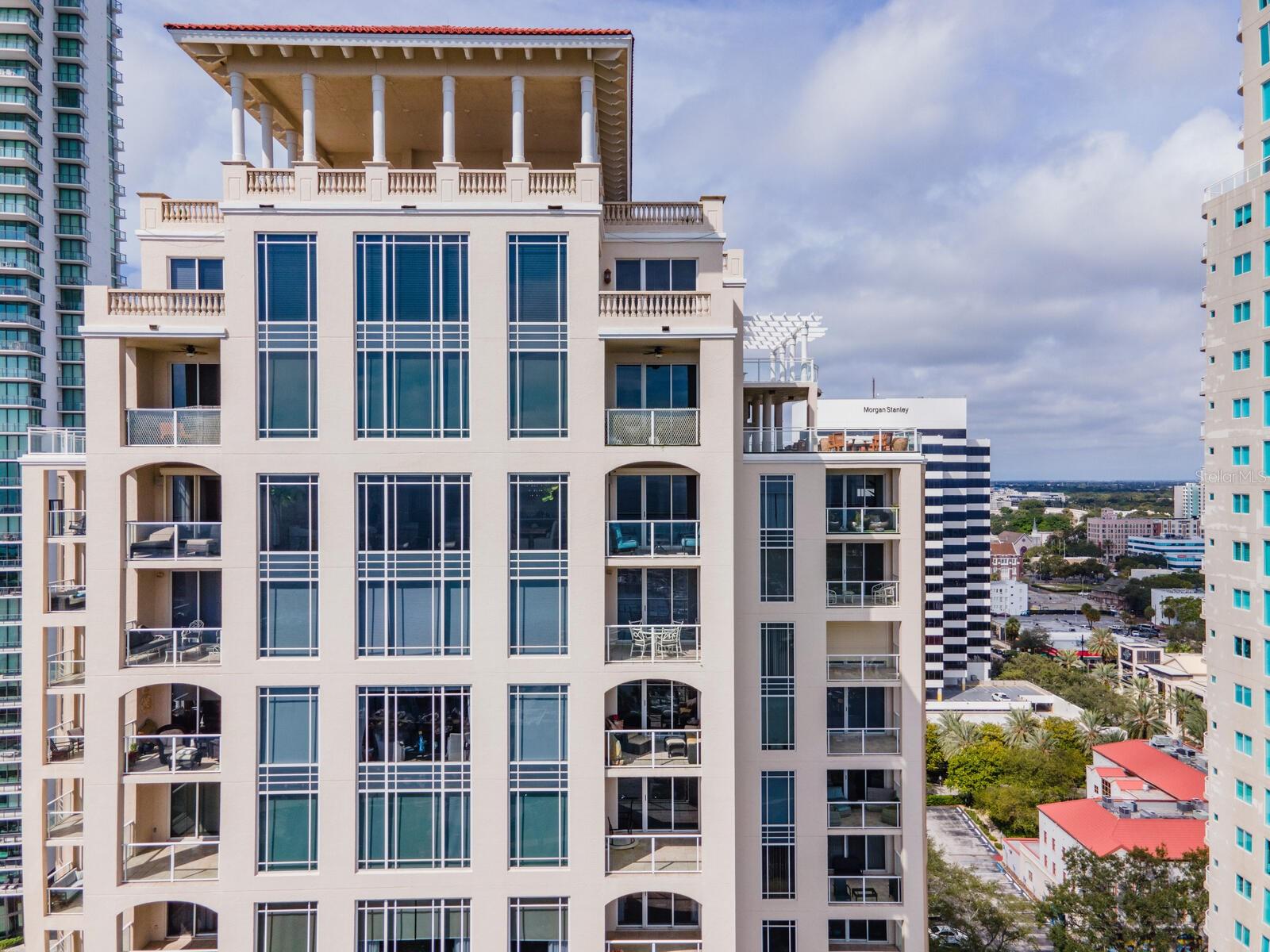 FLORENCIA CONDO - Residential