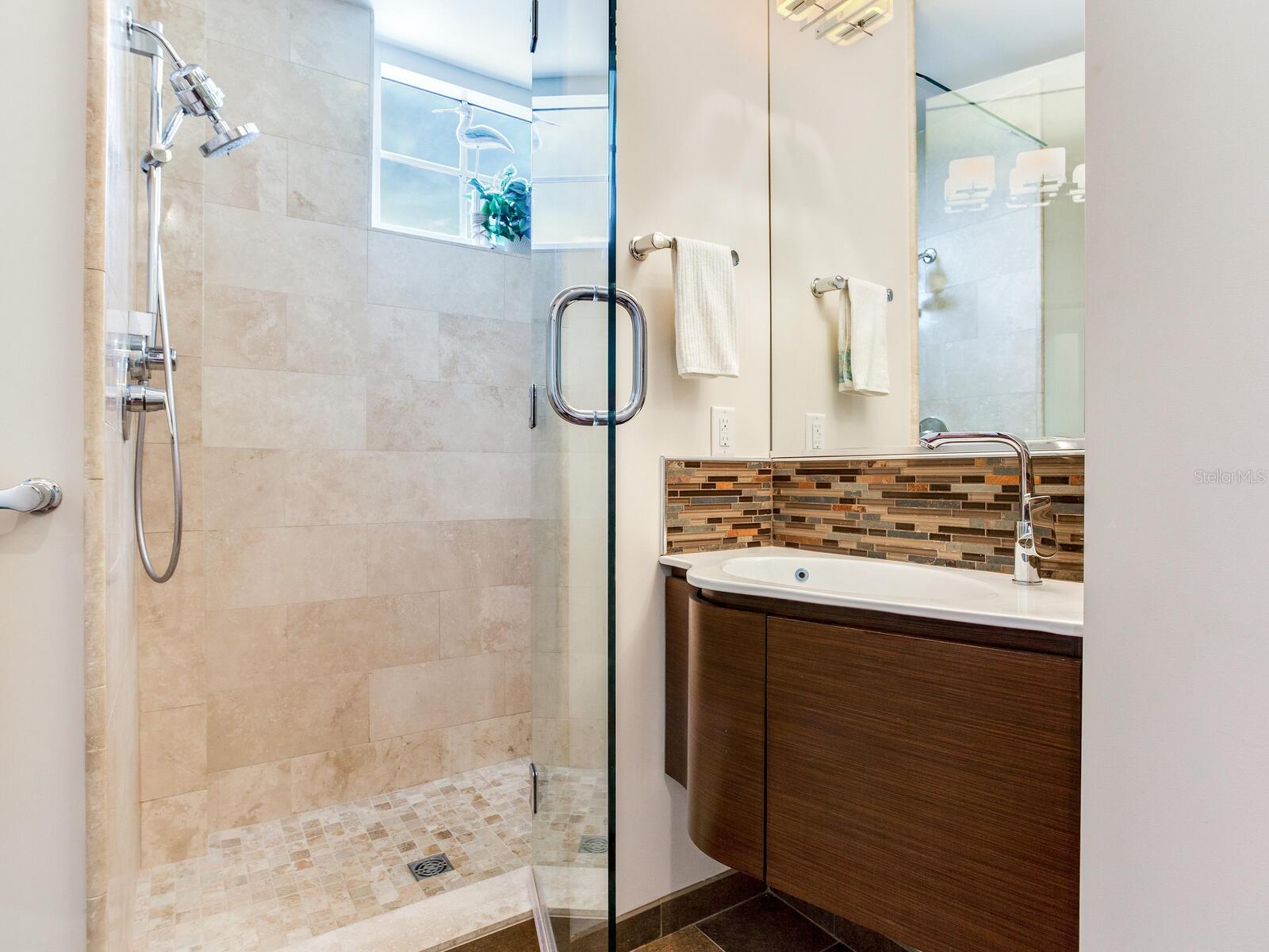 FLORENCIA CONDO - Residential