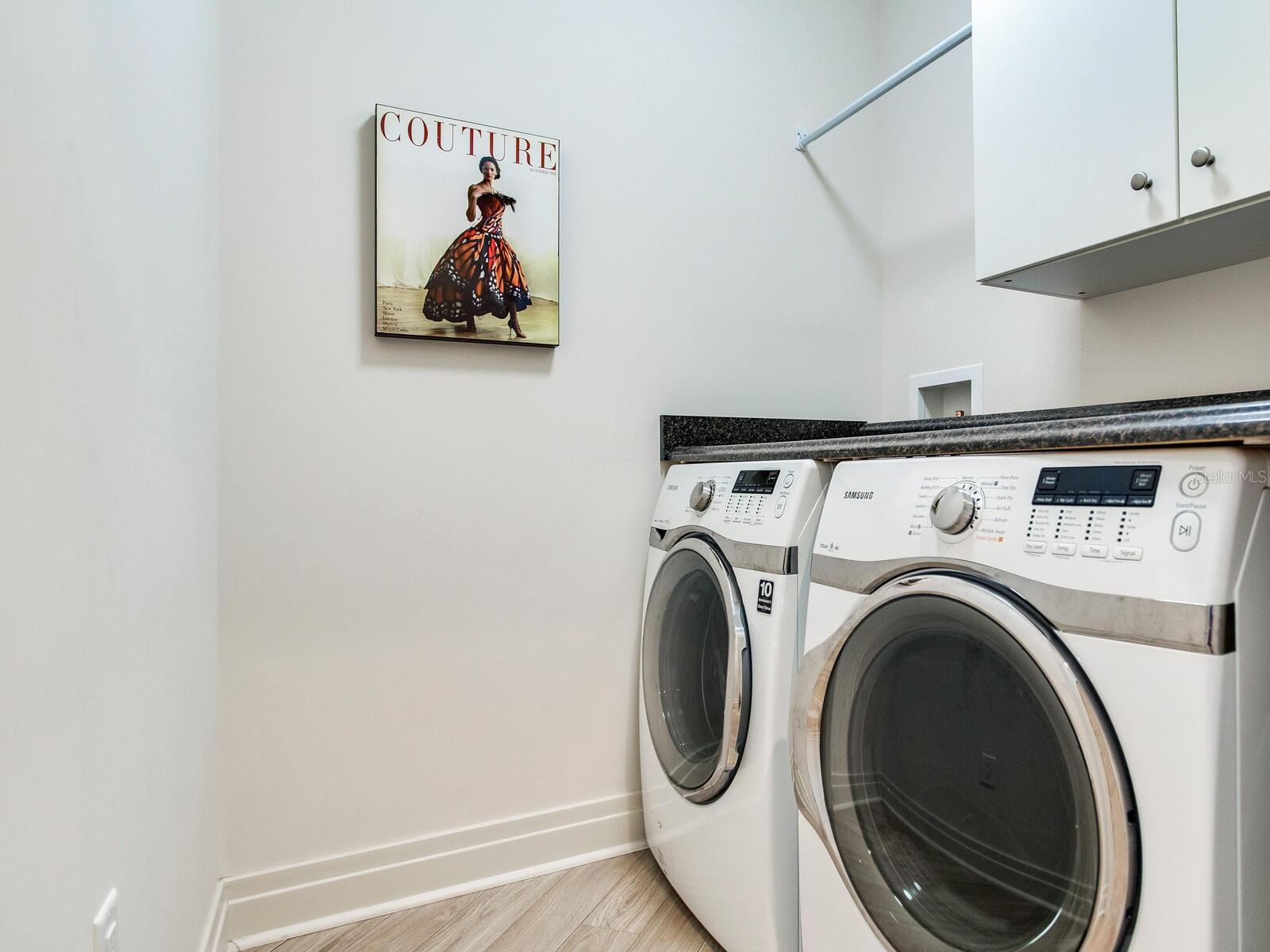 FLORENCIA CONDO - Residential