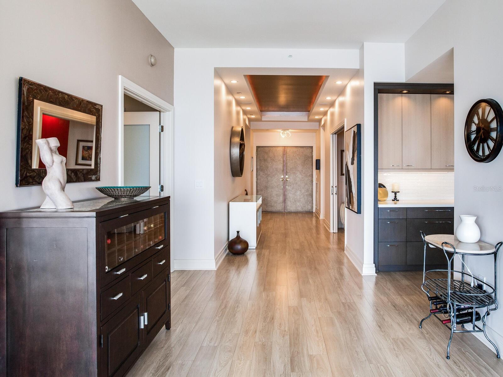 FLORENCIA CONDO - Residential