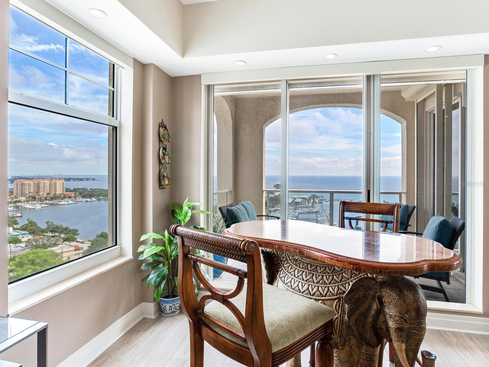 FLORENCIA CONDO - Residential