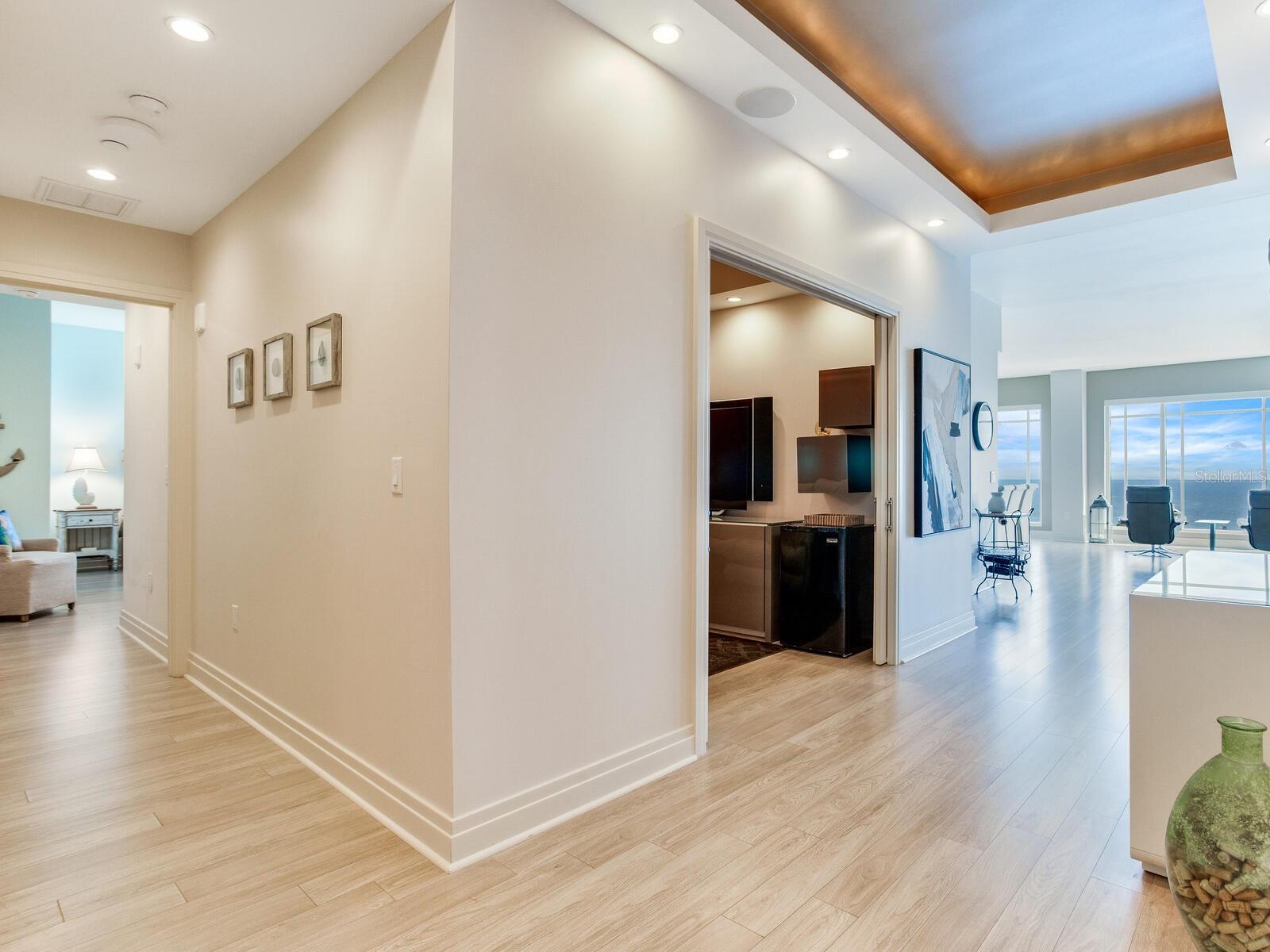 FLORENCIA CONDO - Residential