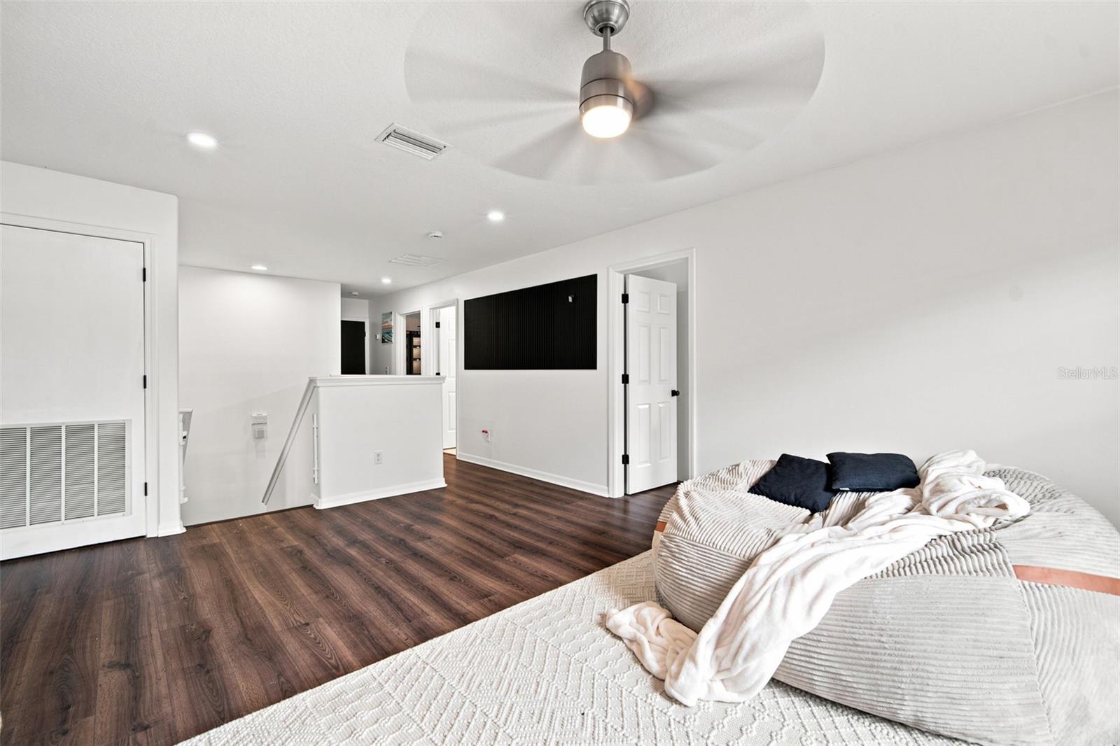 BLACKSTONE AT BAY PARK - Residential