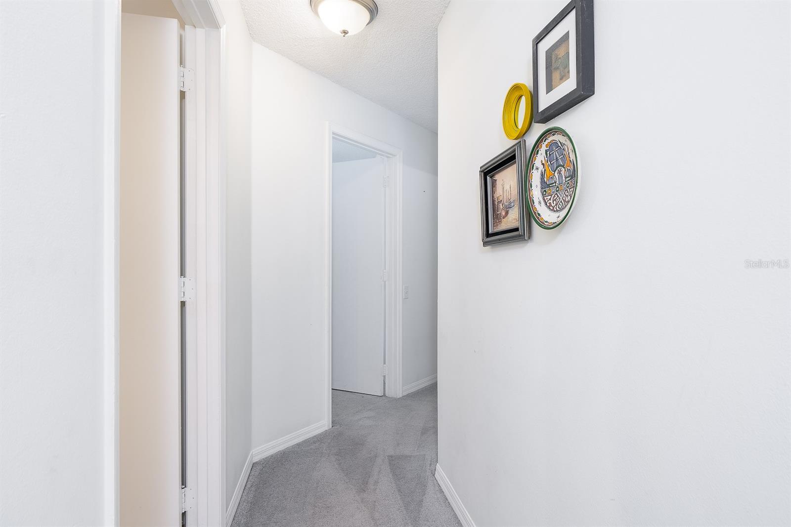 SUNSET OAKS - Residential Lease