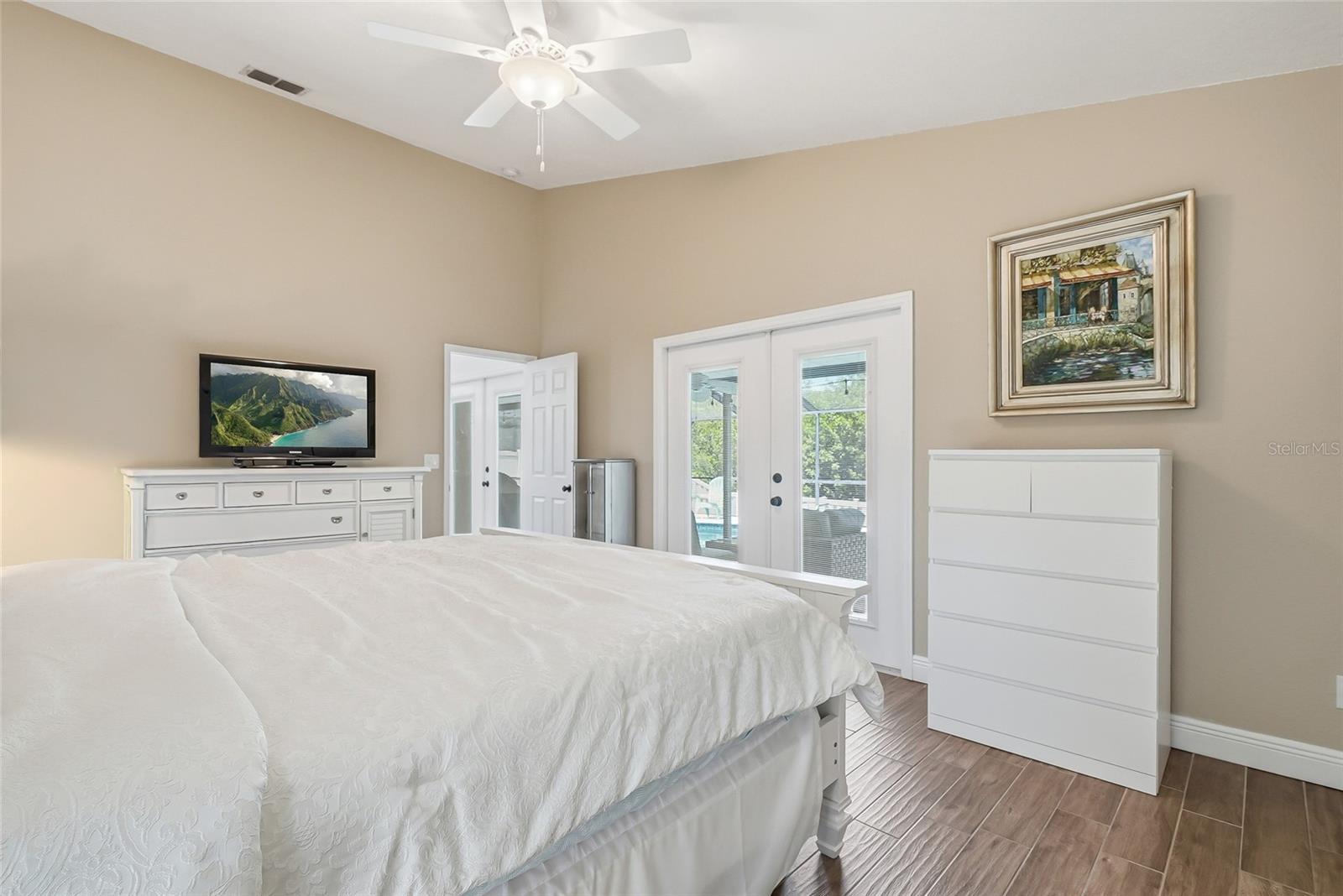 PLACIDO BAYOU - Residential