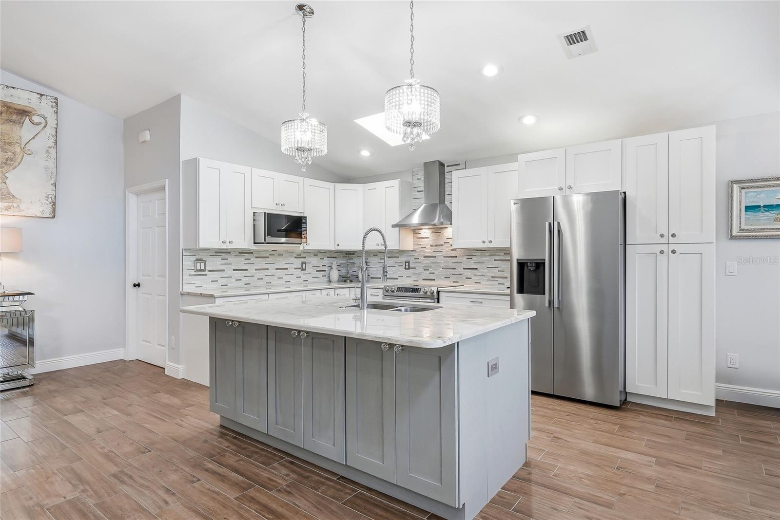 PLACIDO BAYOU - Residential