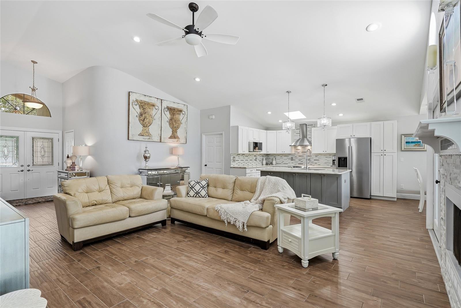 PLACIDO BAYOU - Residential