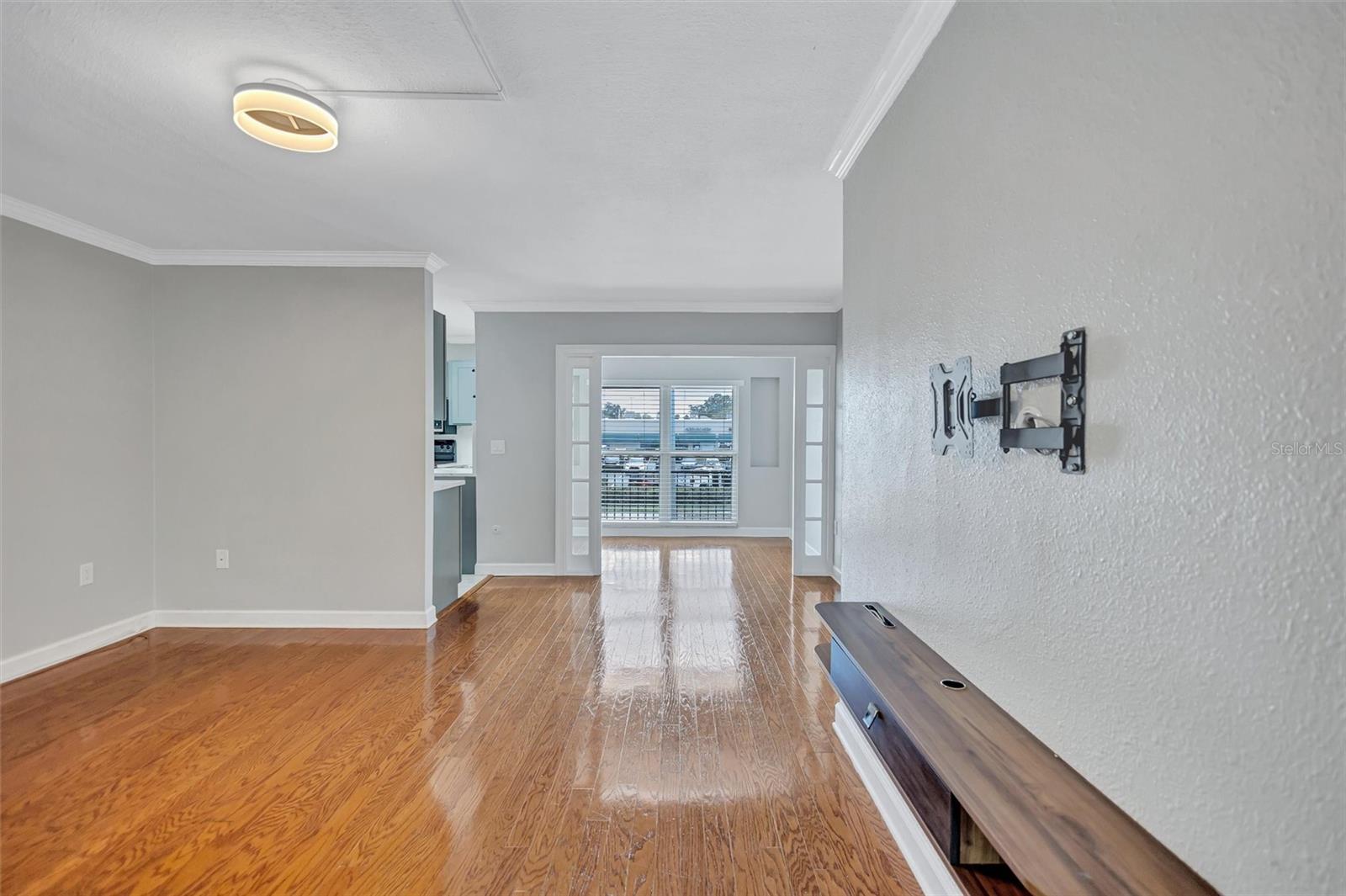 THE BAYSIDE CONDO - Residential
