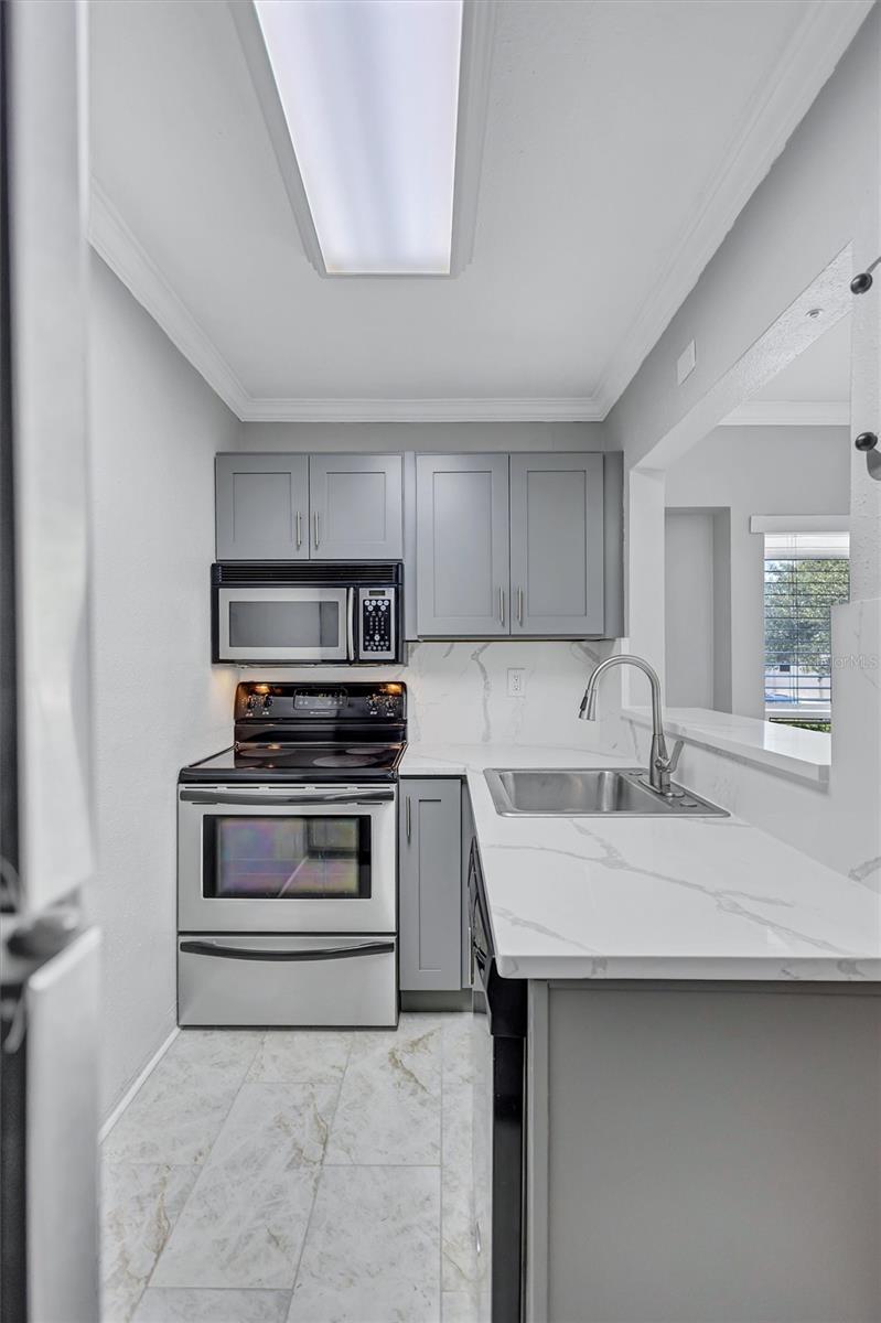 THE BAYSIDE CONDO - Residential