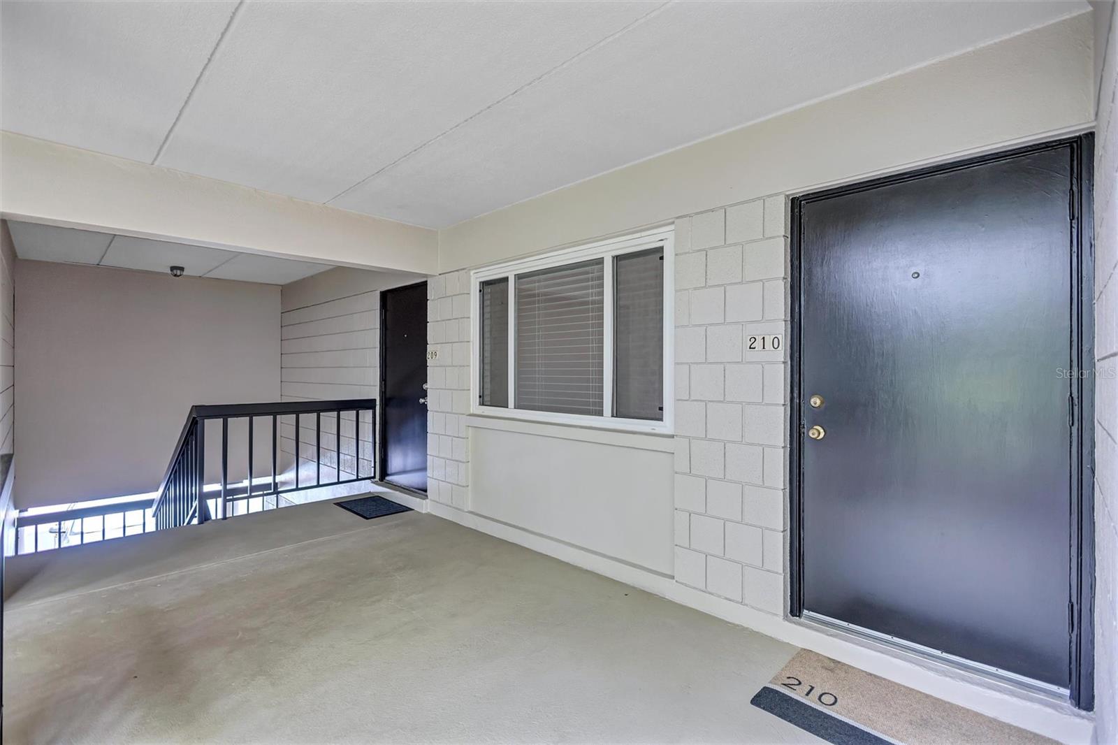 THE BAYSIDE CONDO - Residential