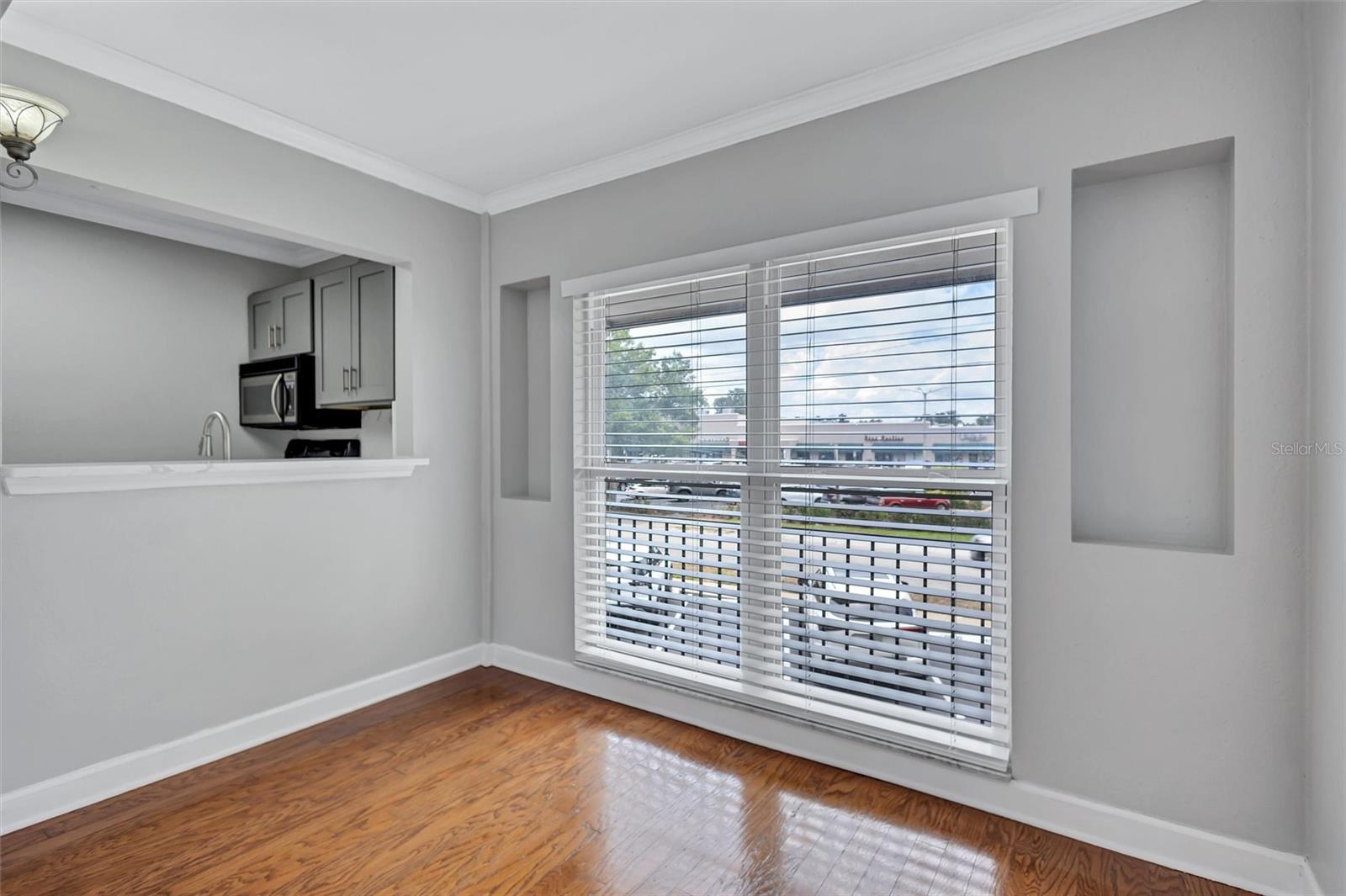 THE BAYSIDE CONDO - Residential
