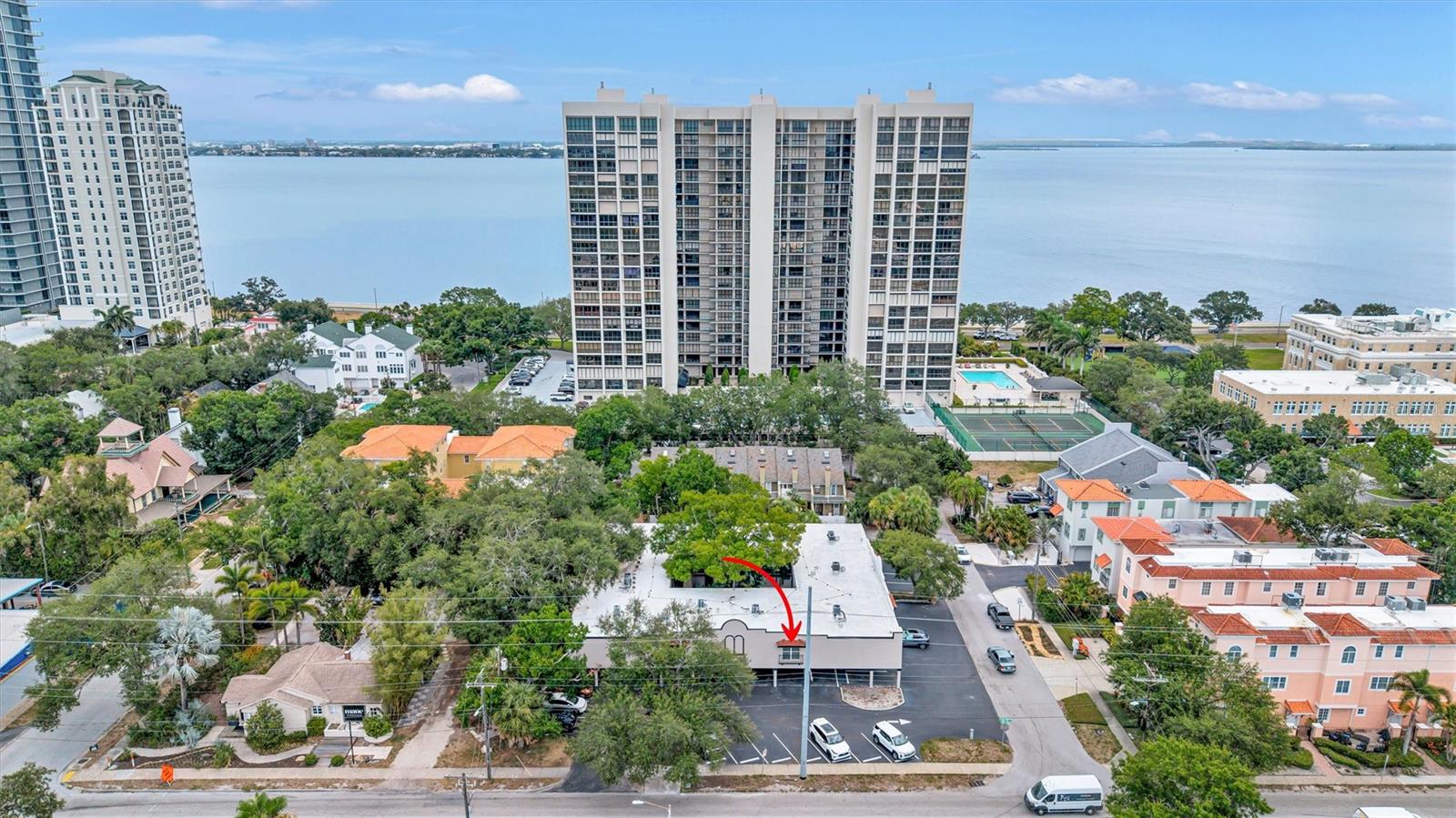 THE BAYSIDE CONDO - Residential