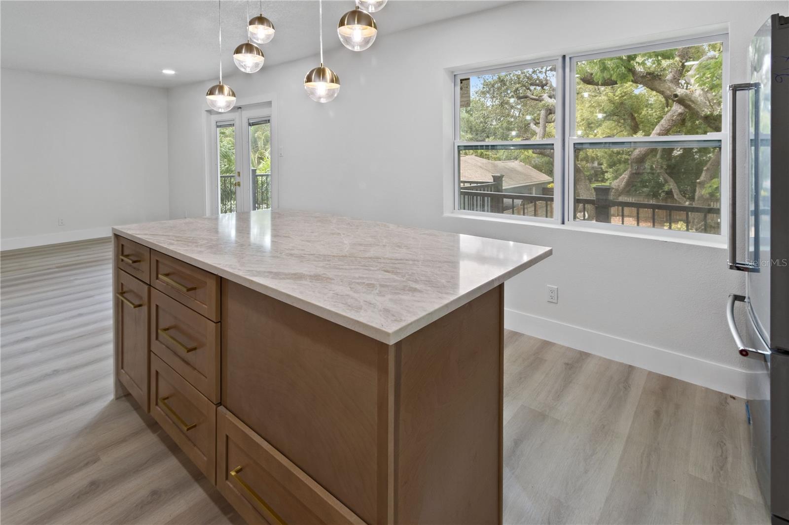 OAKELLARS - Residential
