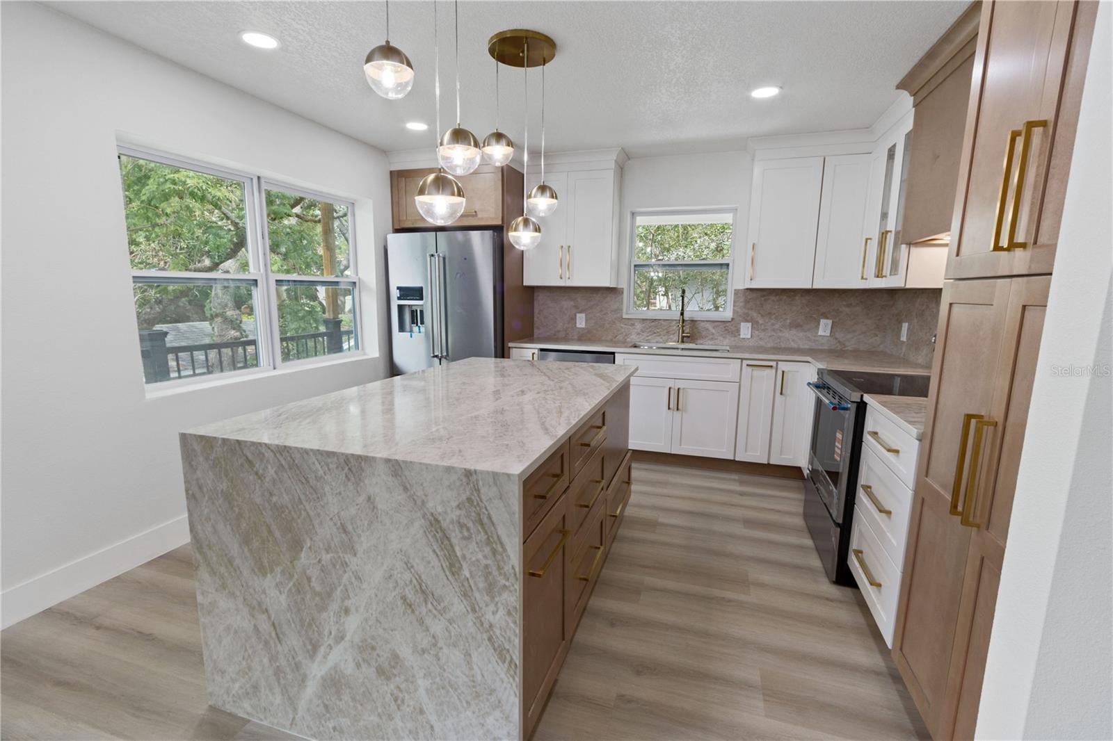 OAKELLARS - Residential