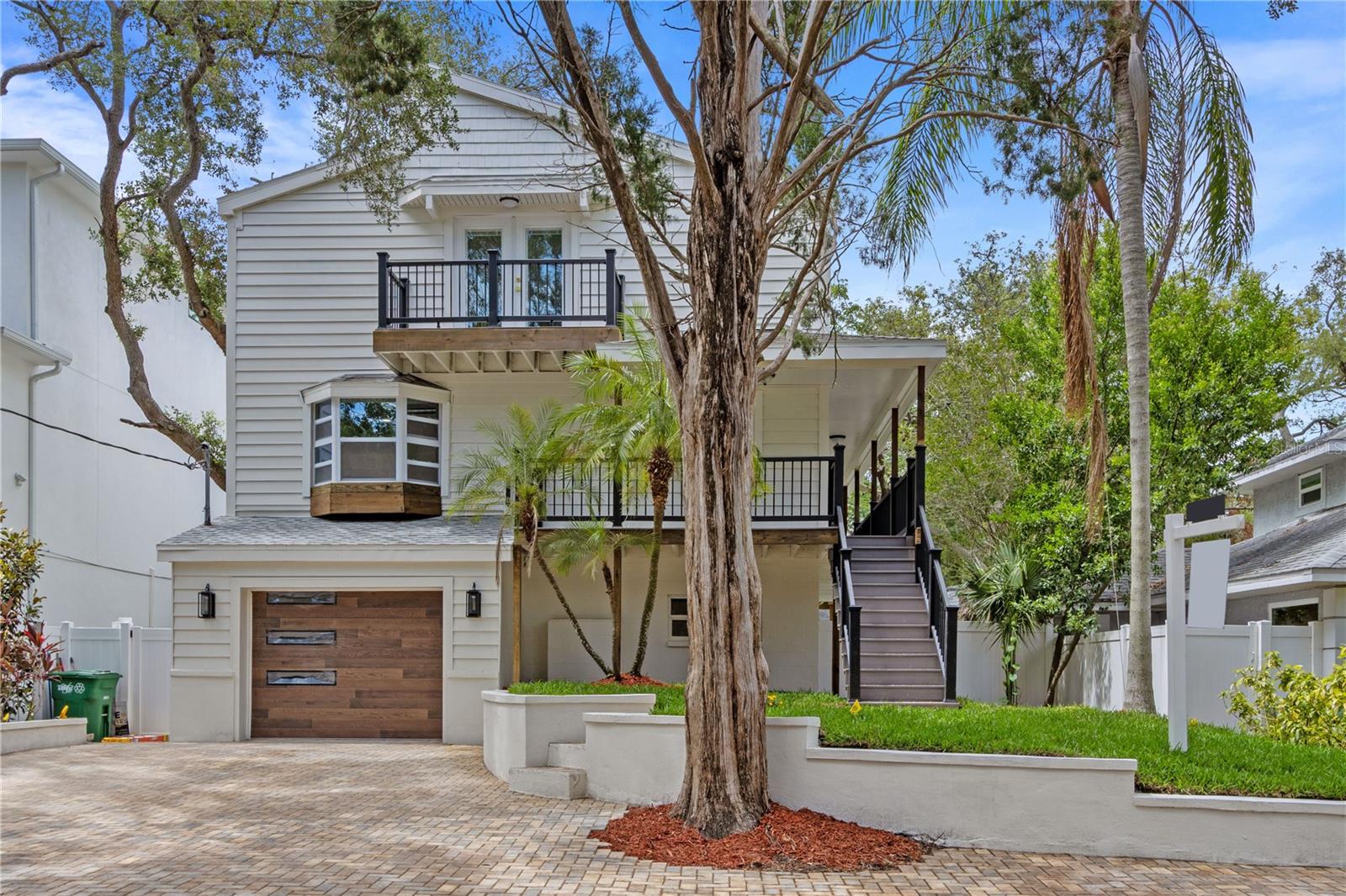 OAKELLARS - Residential