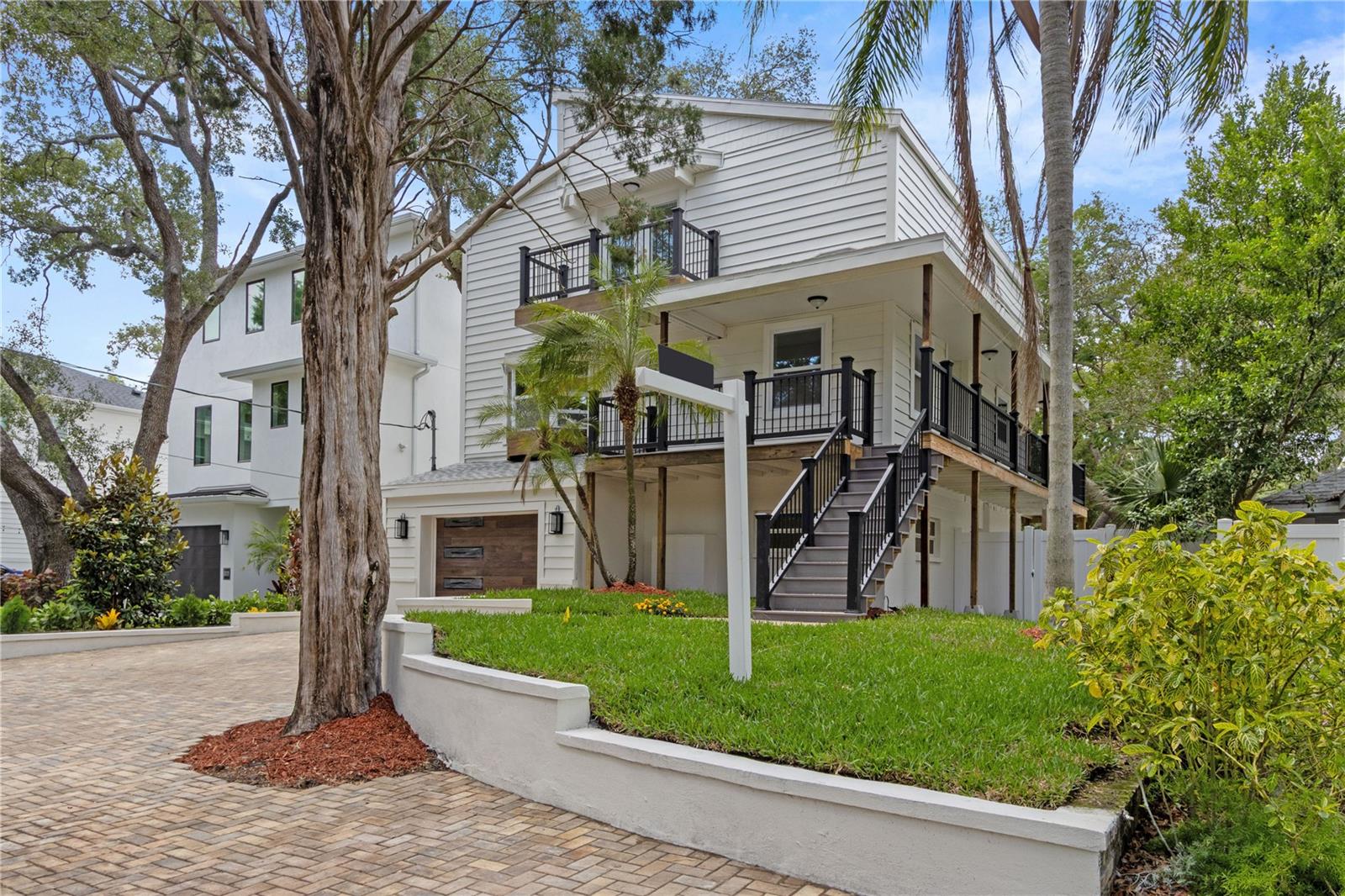 OAKELLARS - Residential