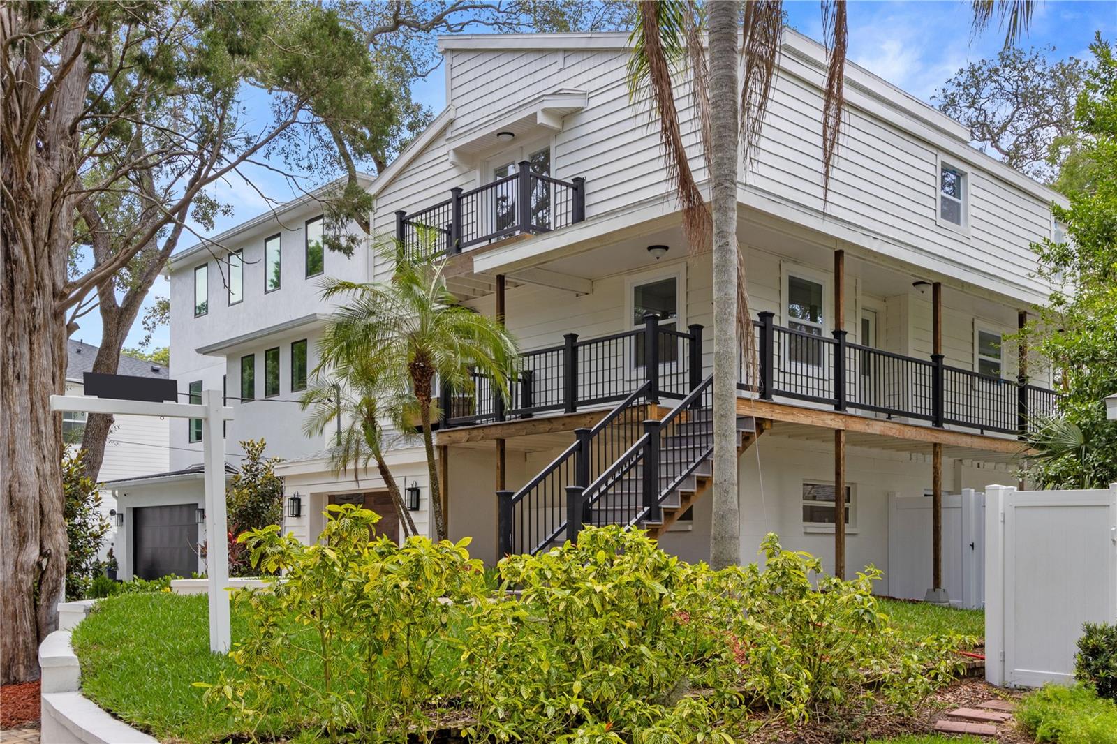 OAKELLARS - Residential