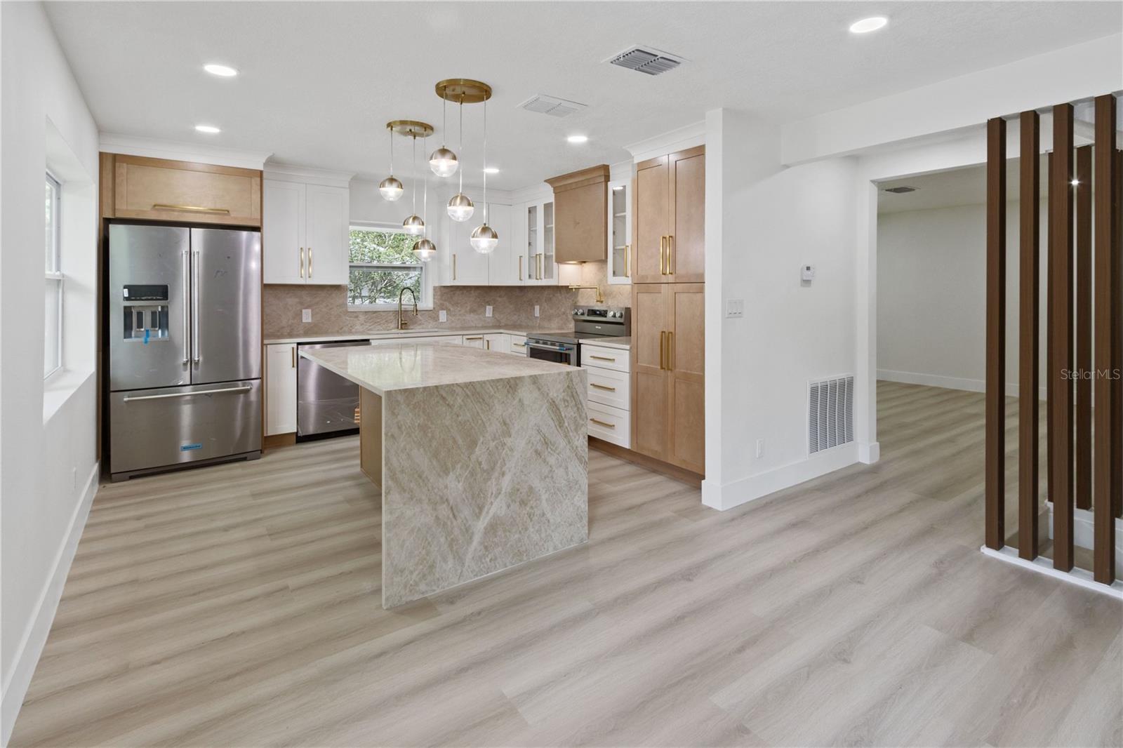 OAKELLARS - Residential