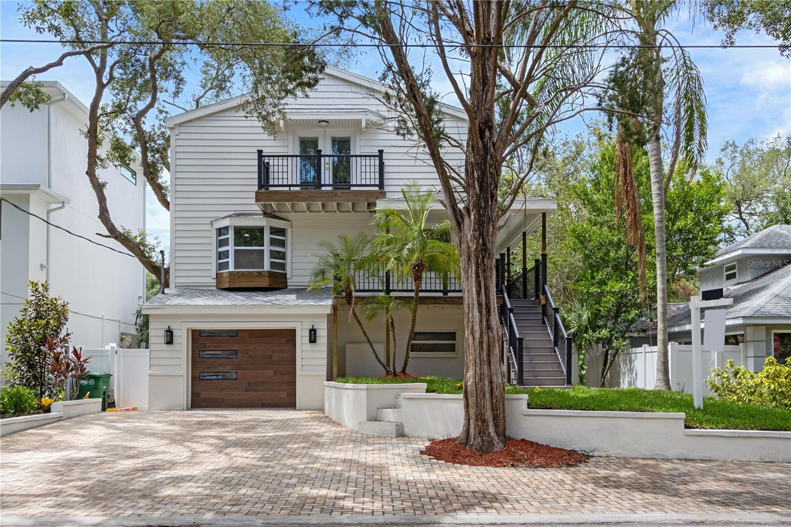 OAKELLARS - Residential