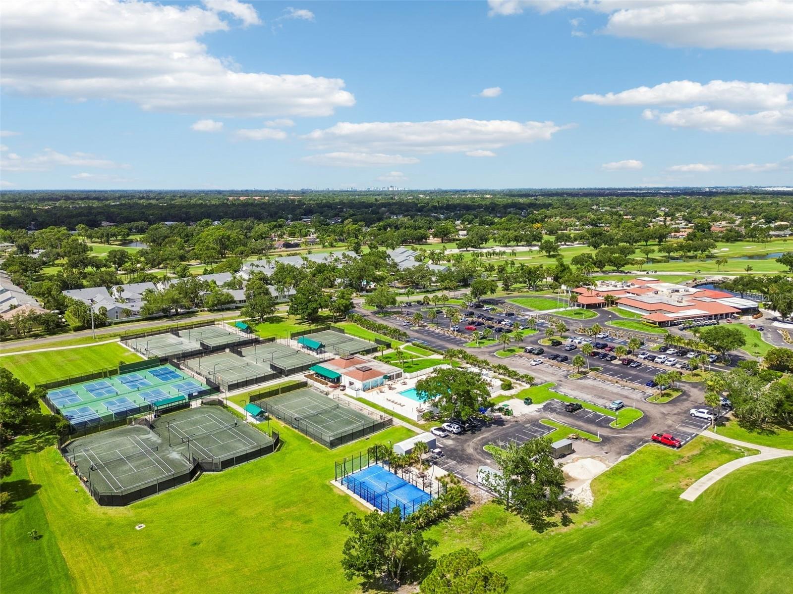 CLUB VILLAS AT PALM-AIRE PH XII - Residential