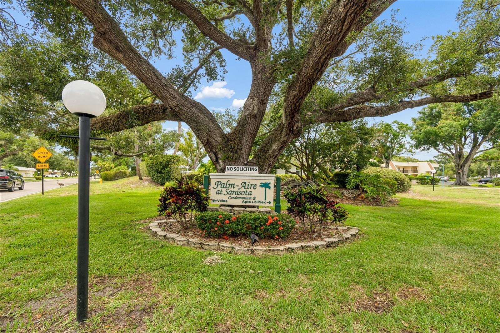 CLUB VILLAS AT PALM-AIRE PH XII - Residential