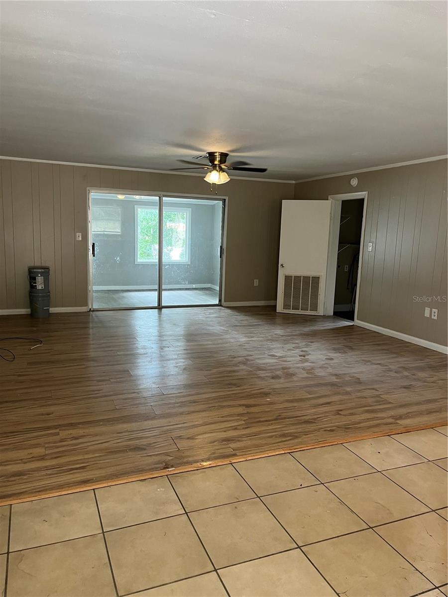 TRIANGLE SUB - Residential Lease
