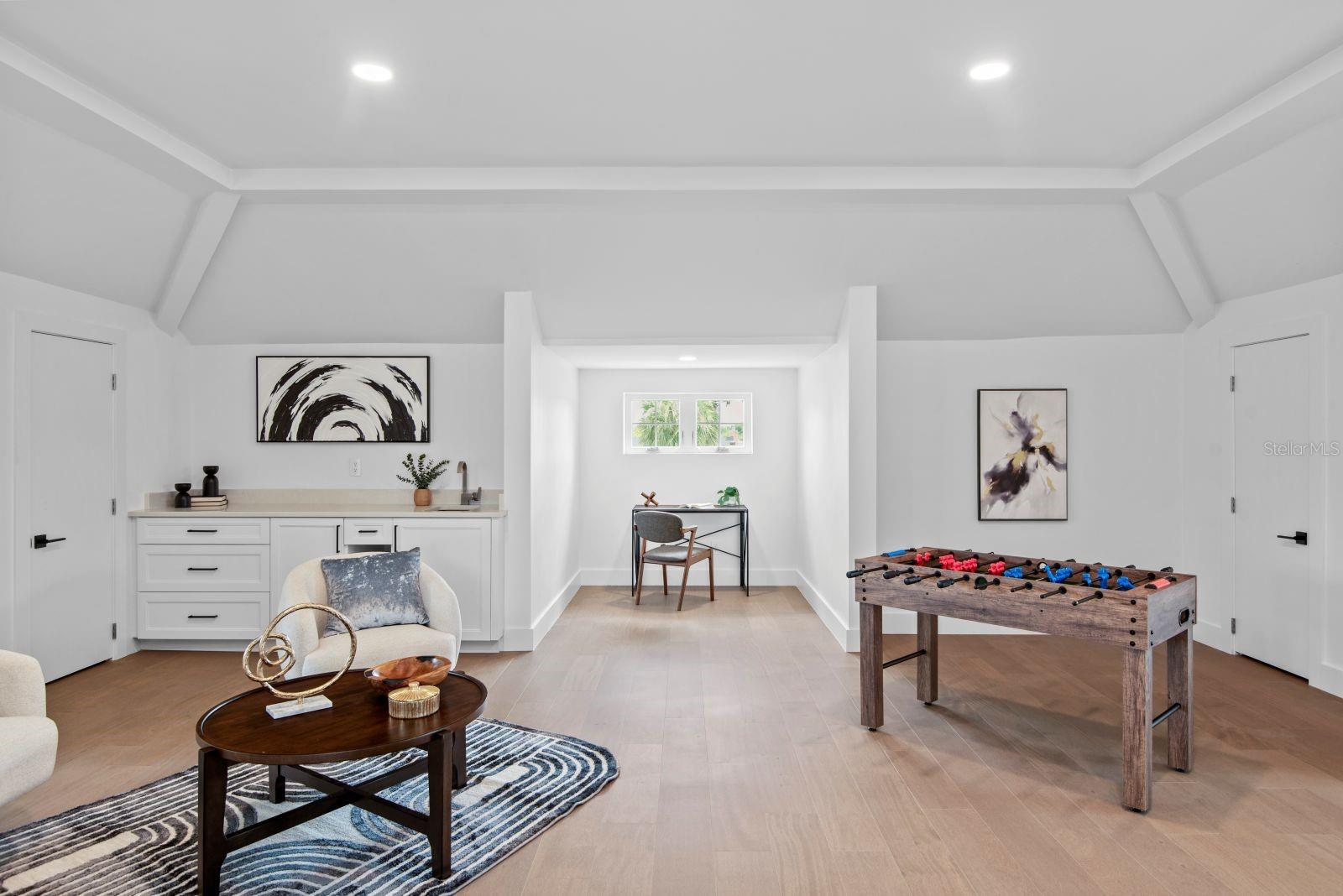 COMSTOCK PARK - Residential