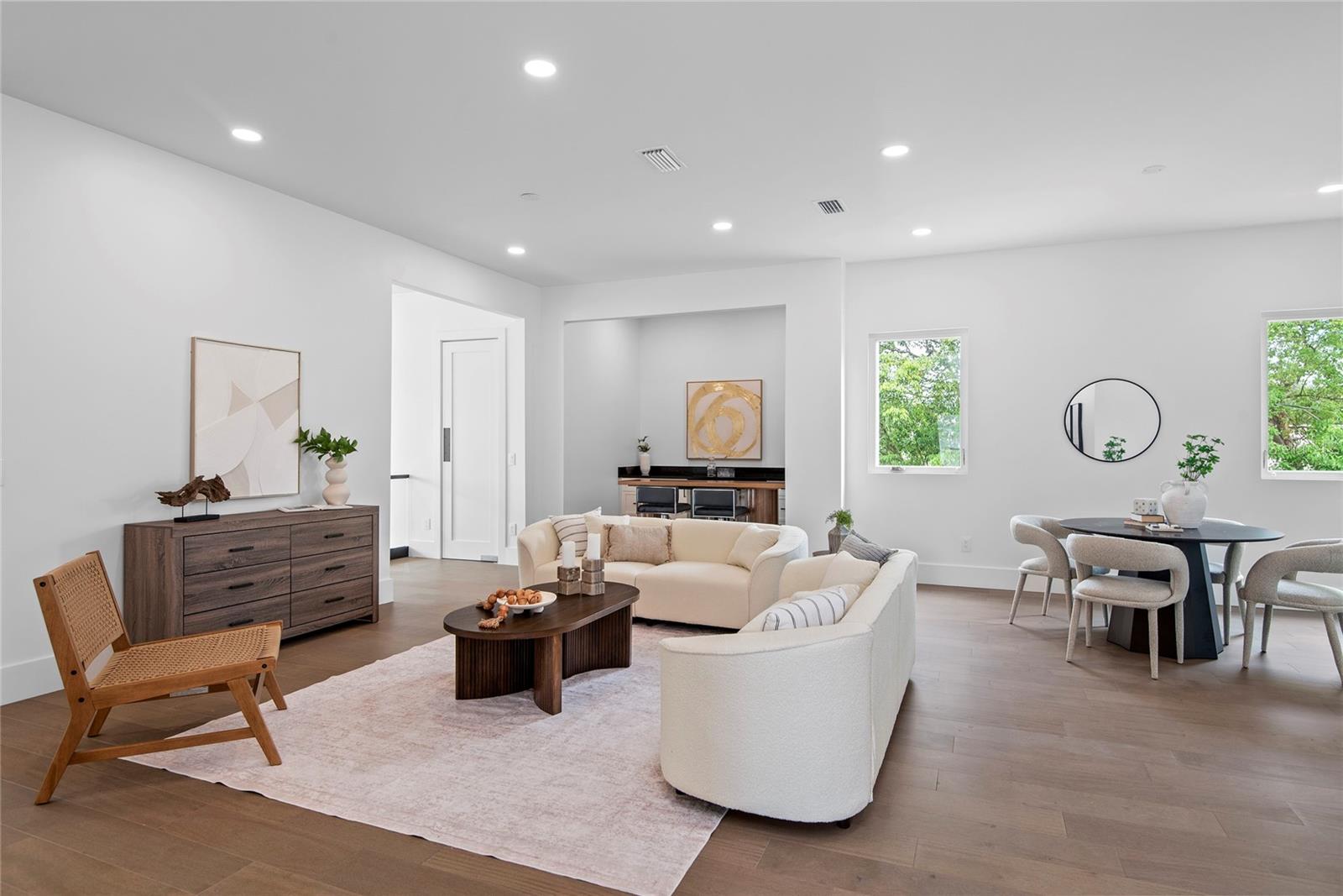COMSTOCK PARK - Residential