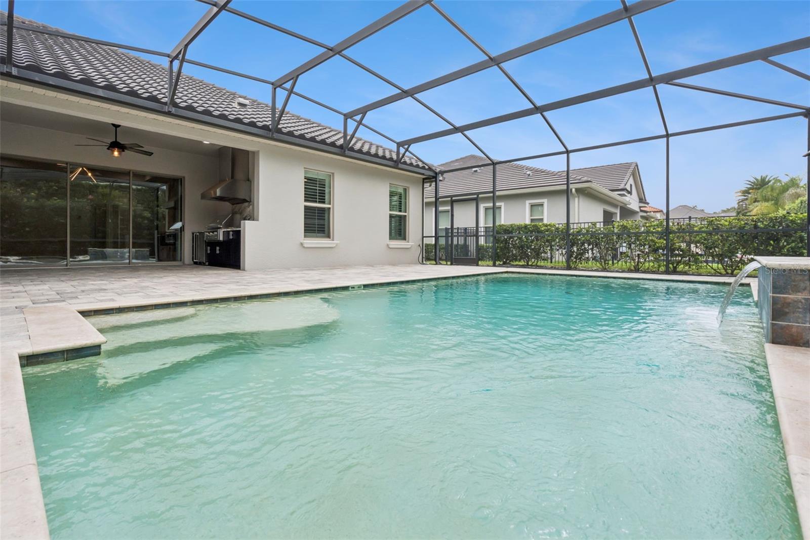 STEEPLE CHASE - Residential