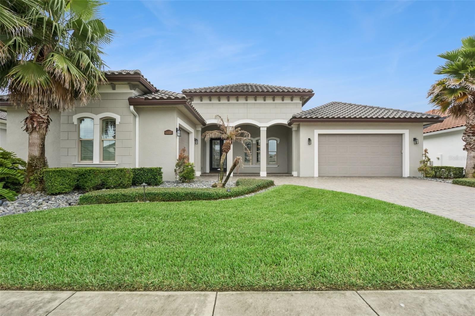STEEPLE CHASE - Residential