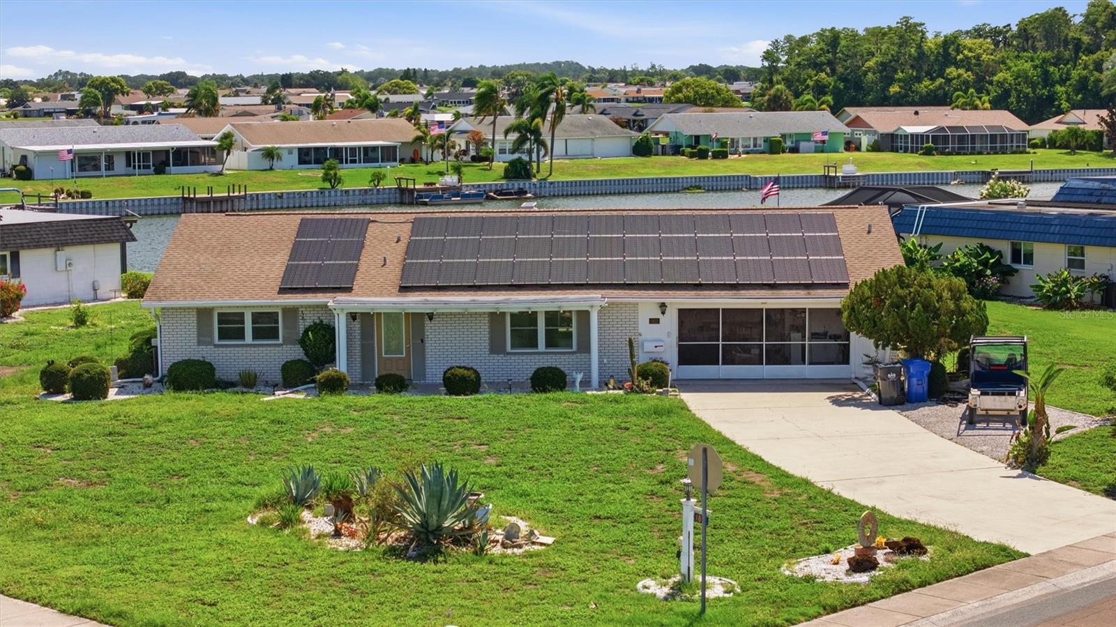 DEL WEBBS SUN CITY FLORIDA UN - Residential