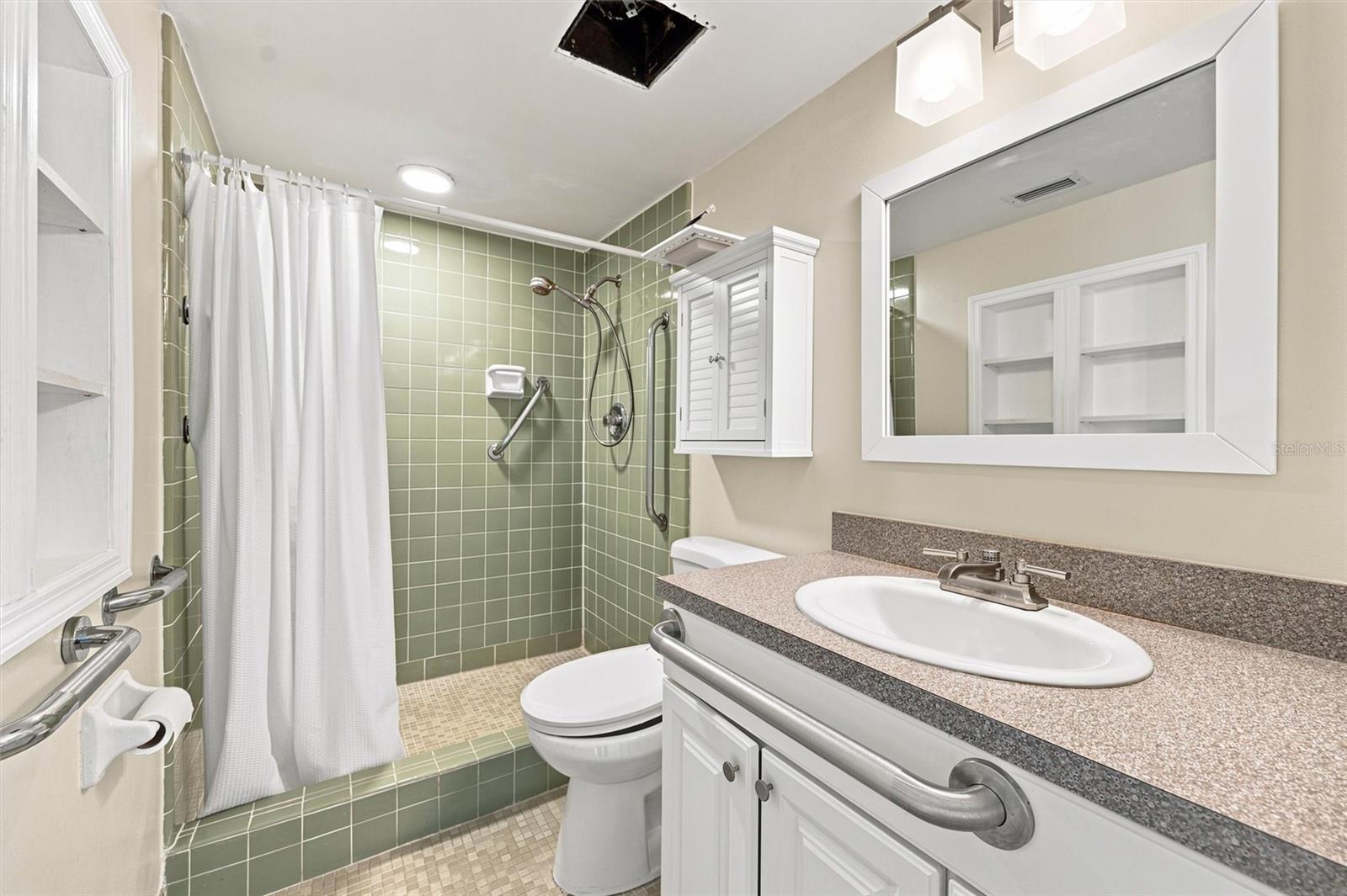 DEL WEBBS SUN CITY FLORIDA UN - Residential