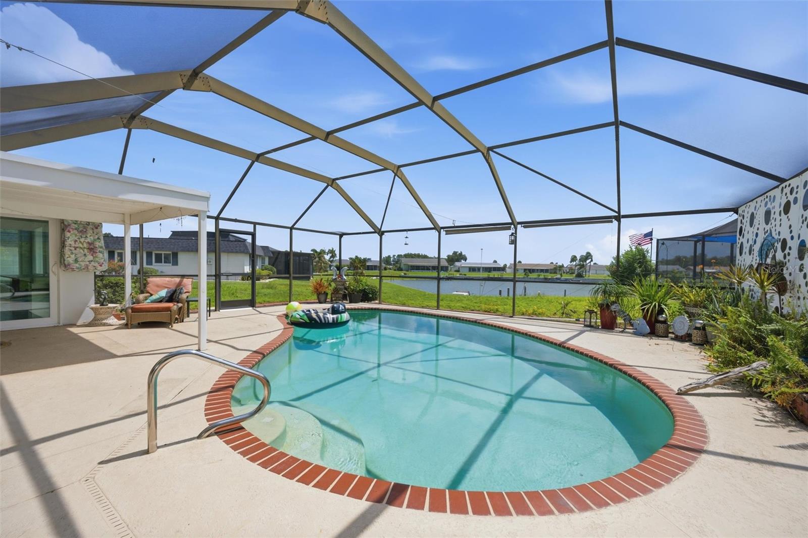 DEL WEBBS SUN CITY FLORIDA UN - Residential